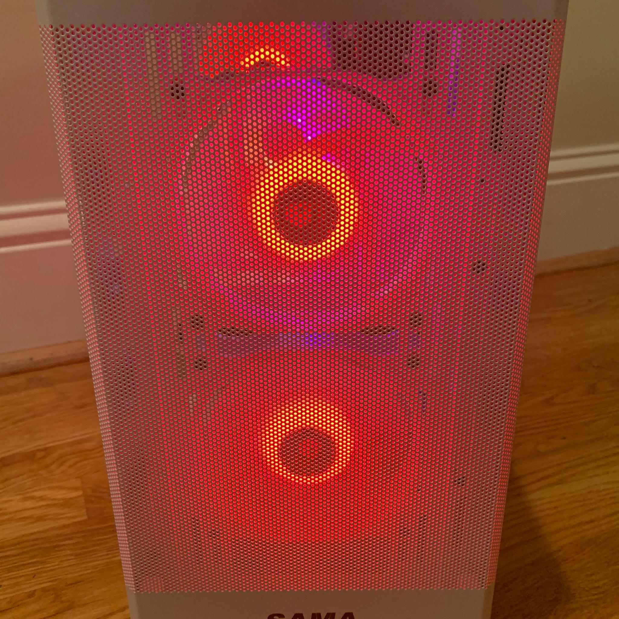 RX 580 8GB RYZEN 5 1600X FORTNITE READY WHITE CUSTOM 16GB RAM 1000GB SSD ARGB LIGHTING WINDOWS 10