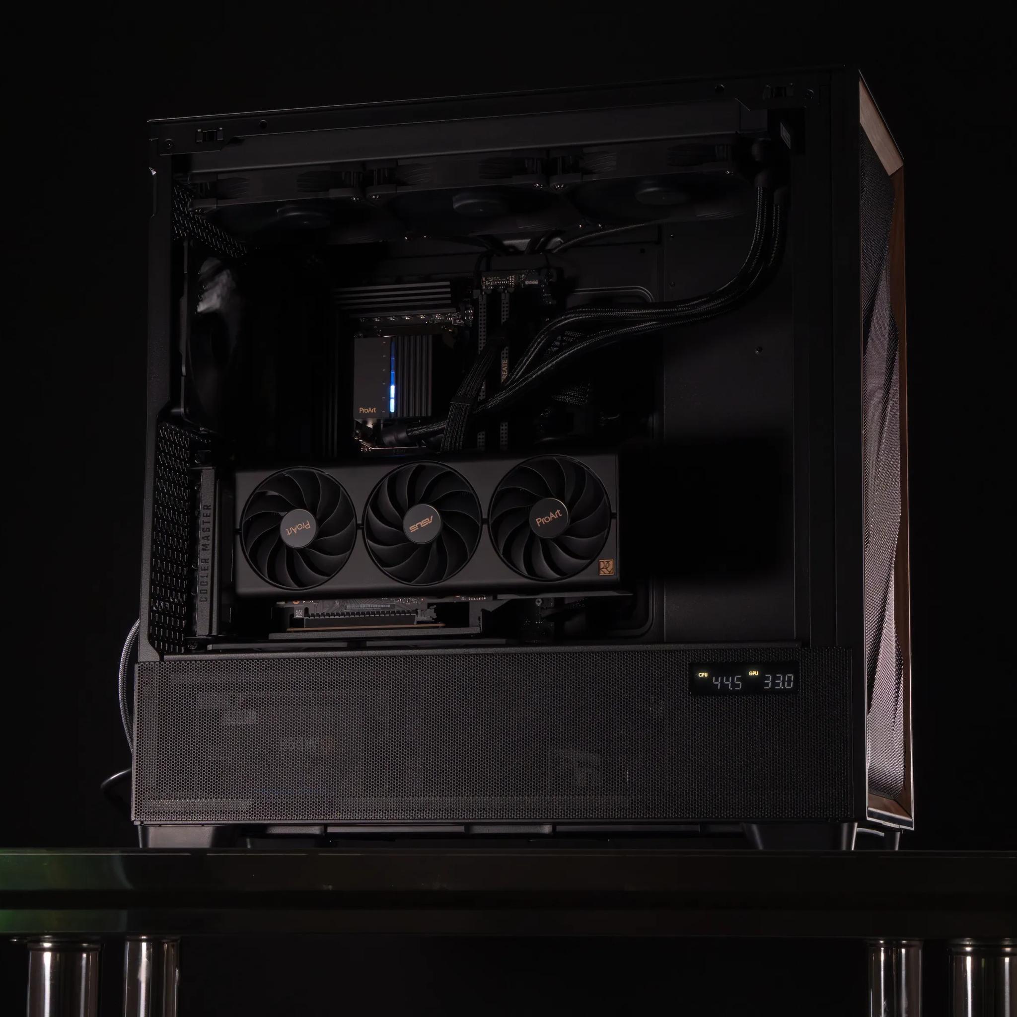 🦂 Alcantara 🦂 RTX 4070 Super / AMD R7 9700X / 1TB NVME / 32GB DDR5 RAM / 420 AIO / Windows 11 Pro