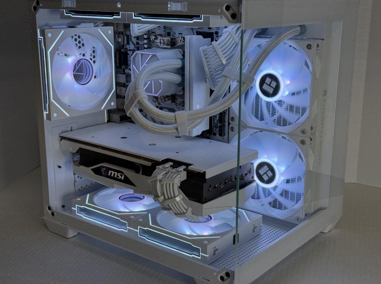 ⚪️Mystic White⚪️ 1440p | RX 6700 XT | Ryzen 5 5600 | 1TB
