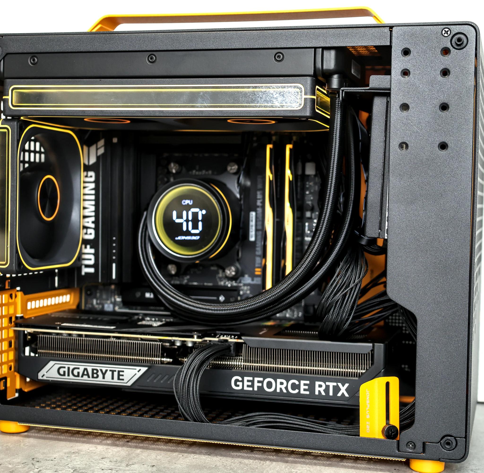 I Feel Orange - Compact 20L 9850X3D+ 5080 Build
