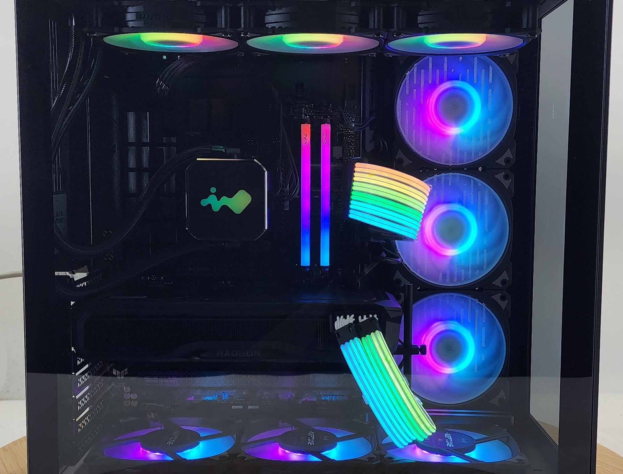 Gaming PC Ryzen 7 7700X 32GB RAM 2TB SSD RX 7900 XT 20GB Windows 11 Computer