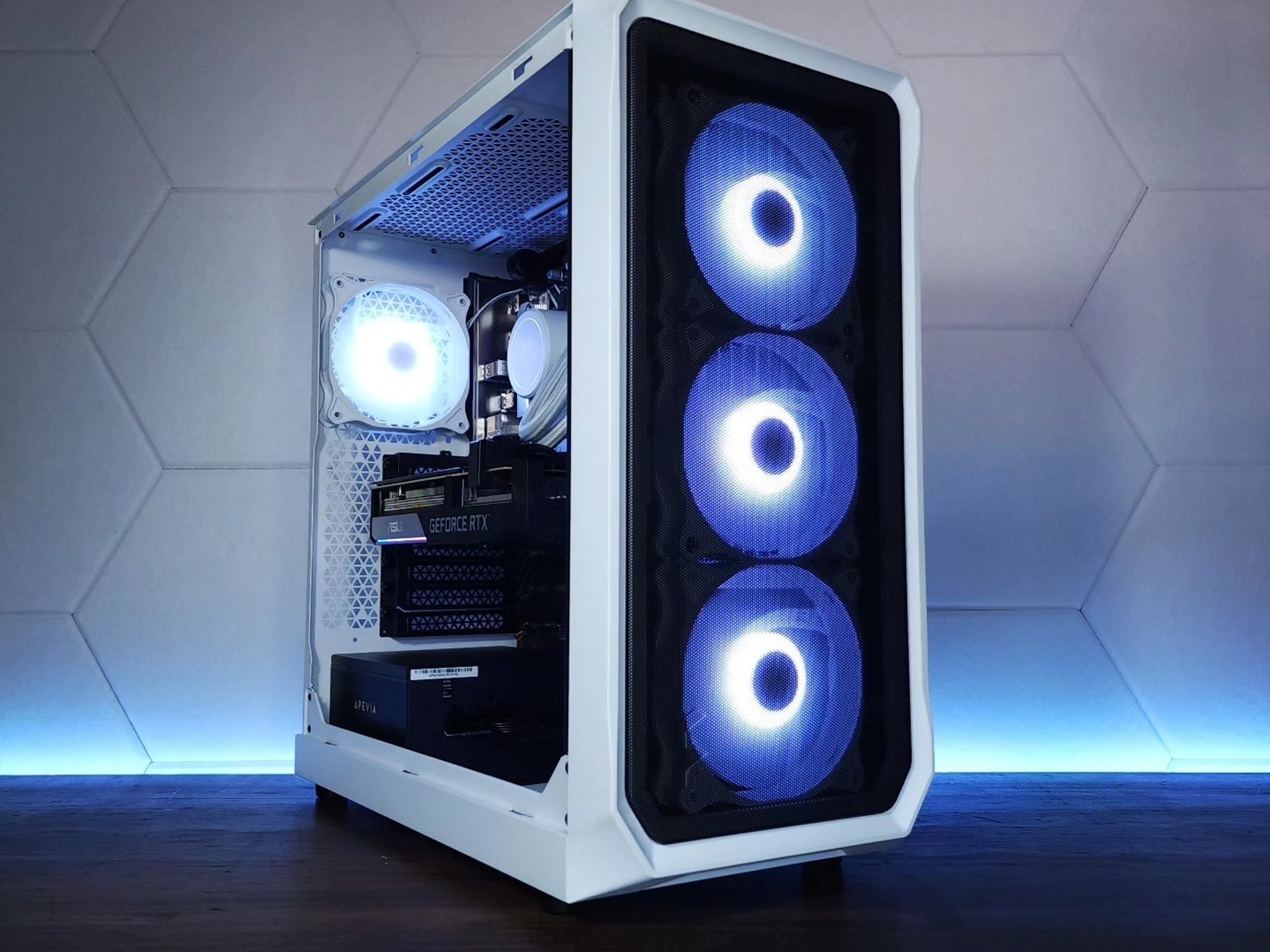 💙🤍RTX 3060Ti // i5 12400F // 16GB 3200MHz // 1TB NVMe