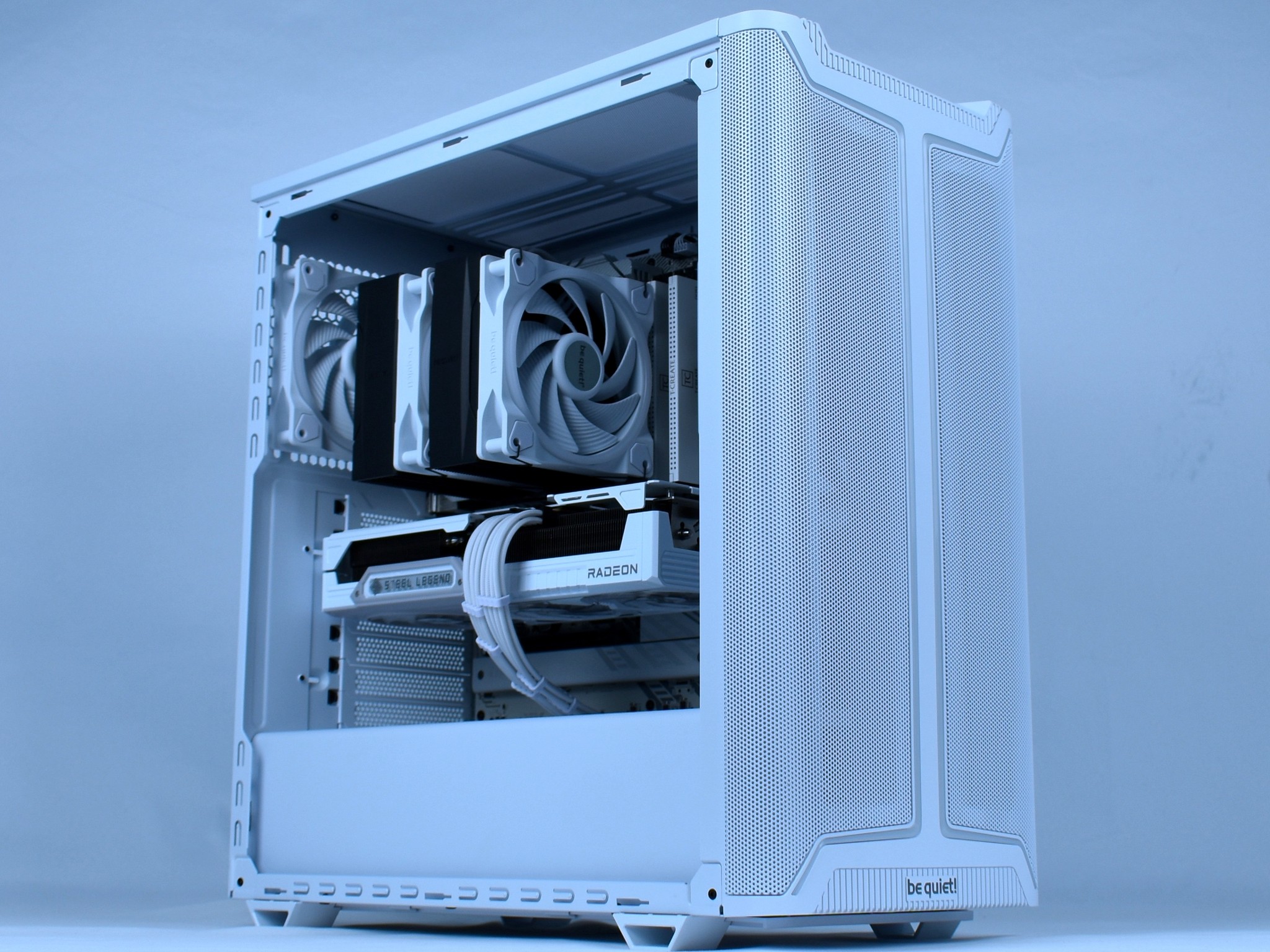 🦉❄️WHITE OWL❄️🦉 28Db idle/32Db load - be quiet! 1440p/4K Gaming PC | Ryzen 7800X3D, RX 9070 XT |