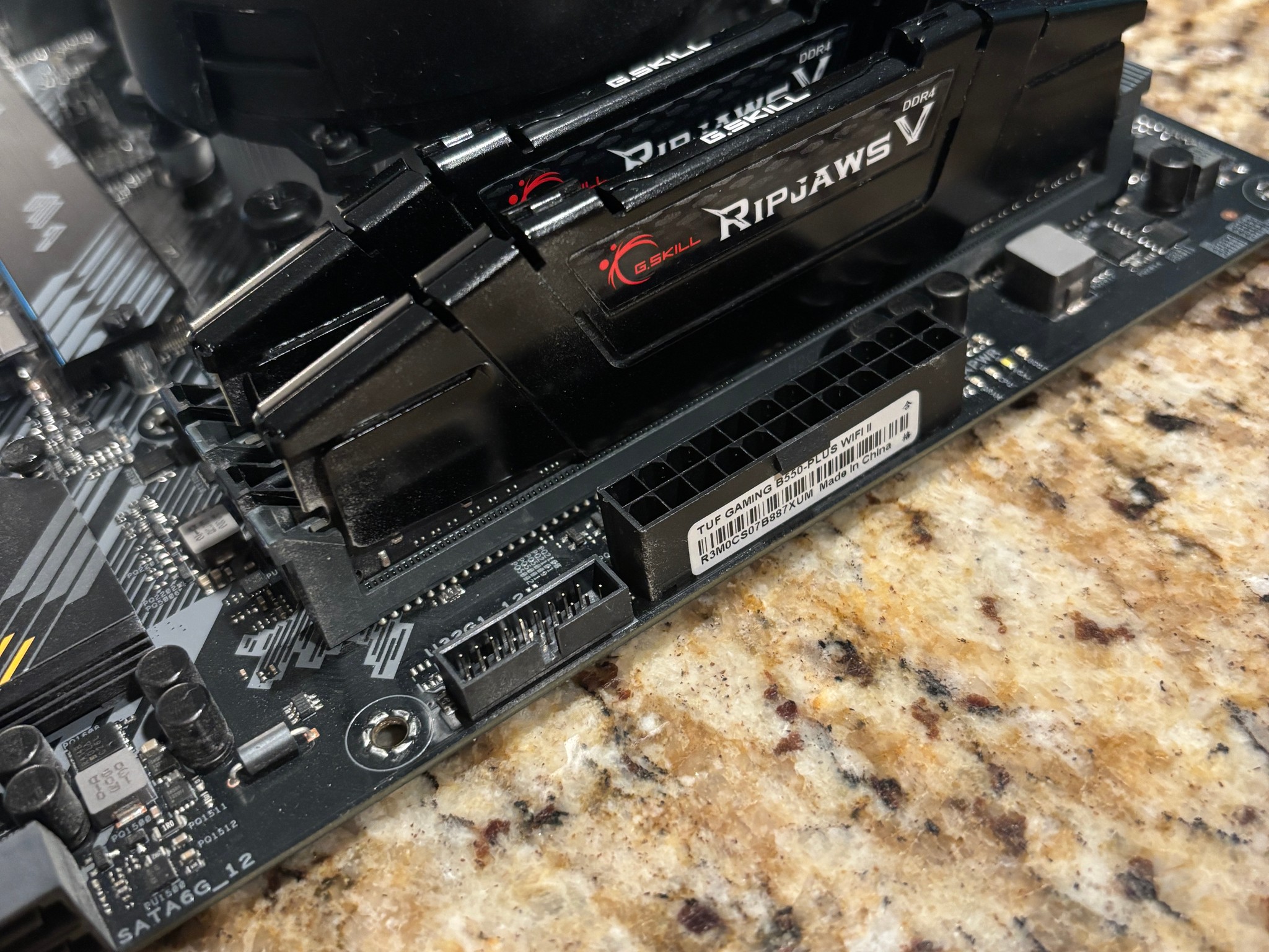 AMD 5600X➕32g ddr4➕マザーボードおまけ Ready To Build 1440p Bundle! - Ryzen 5 5600X / ASUS B550M WiFi II