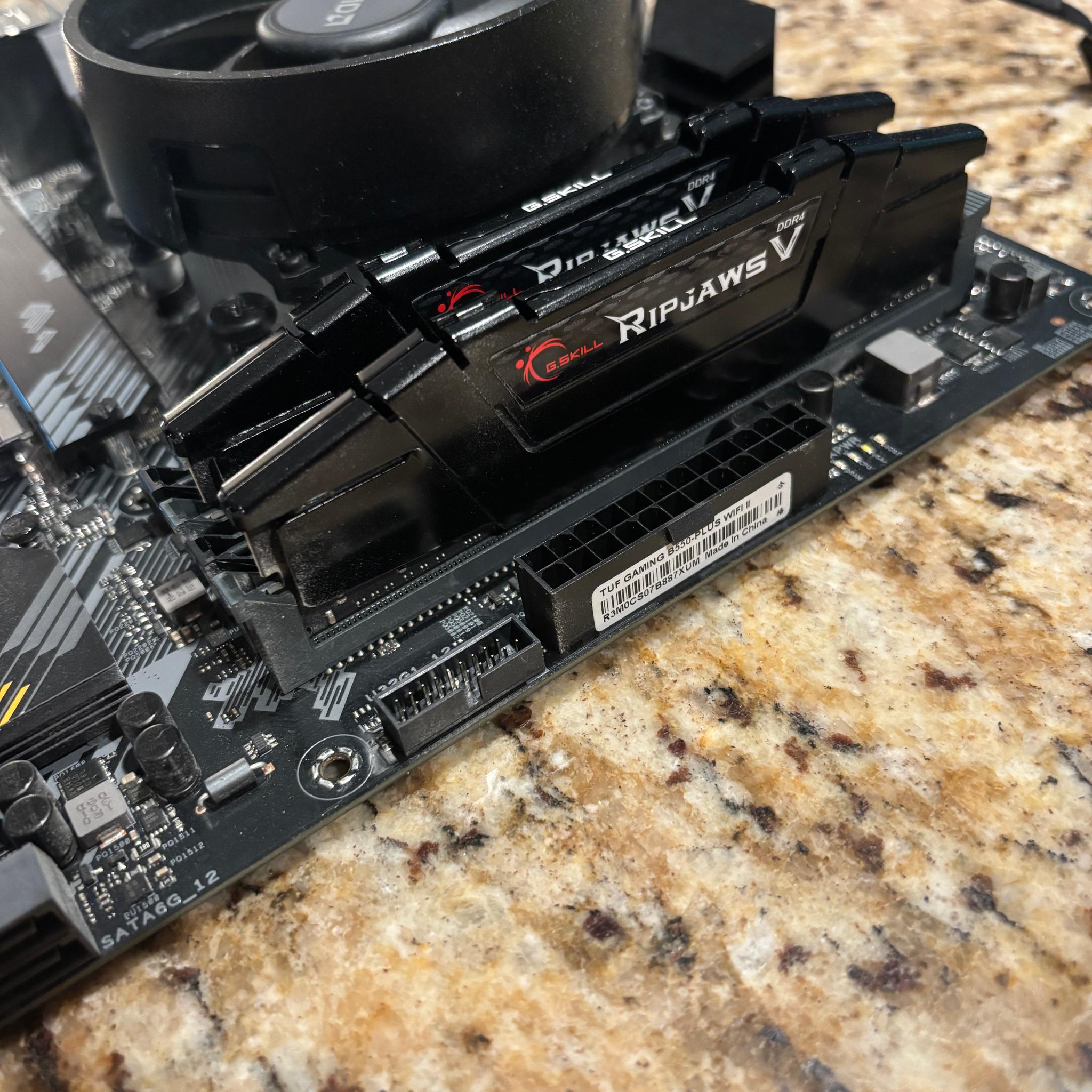 Ready To Build 1440p Bundle! - Ryzen 5 5600X / ASUS B550M WiFi II / 32GB DDR4