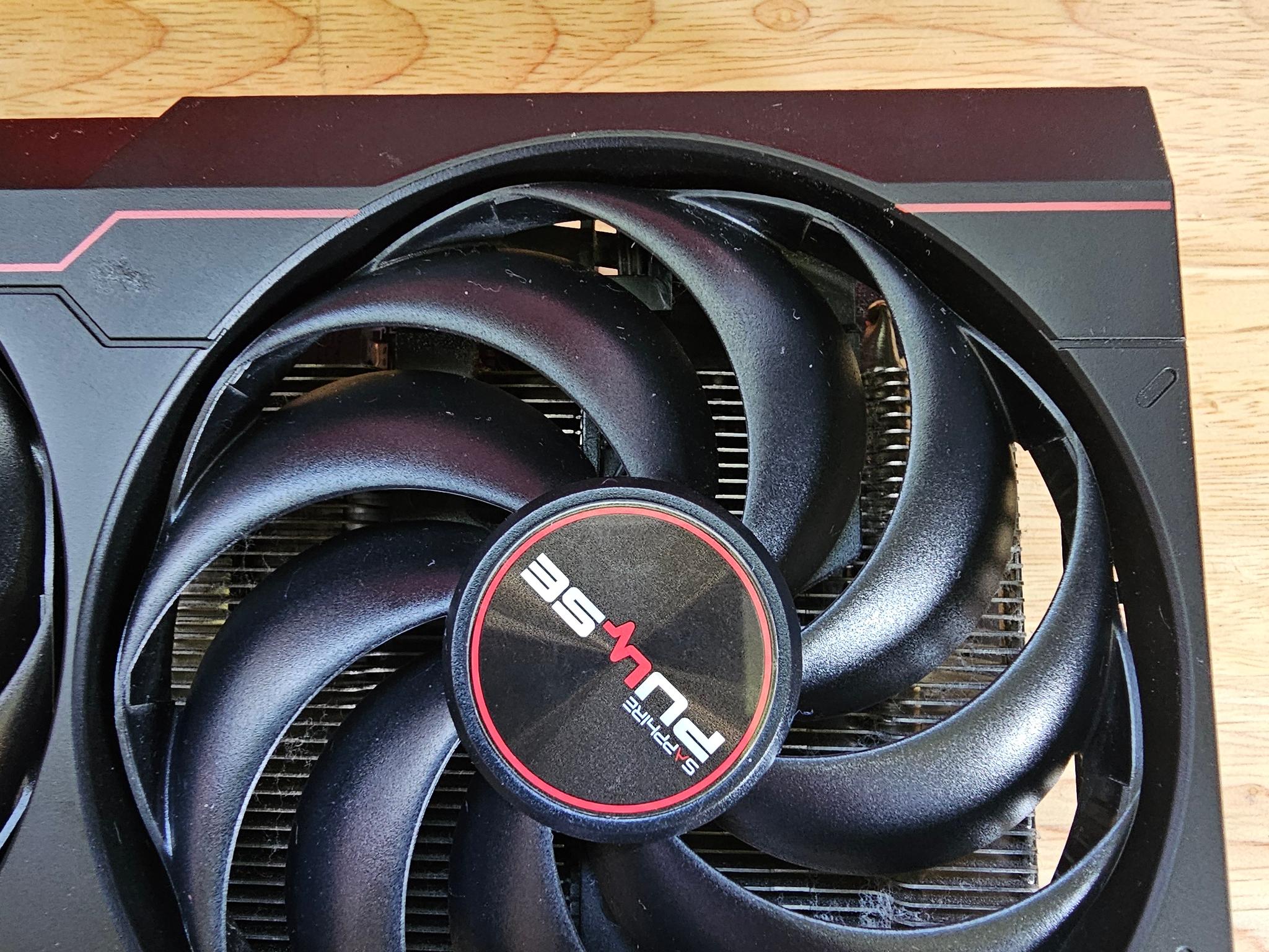 SAPPHIRE PULSE LITE EDITION Radeon RX 6600 - Image 2
