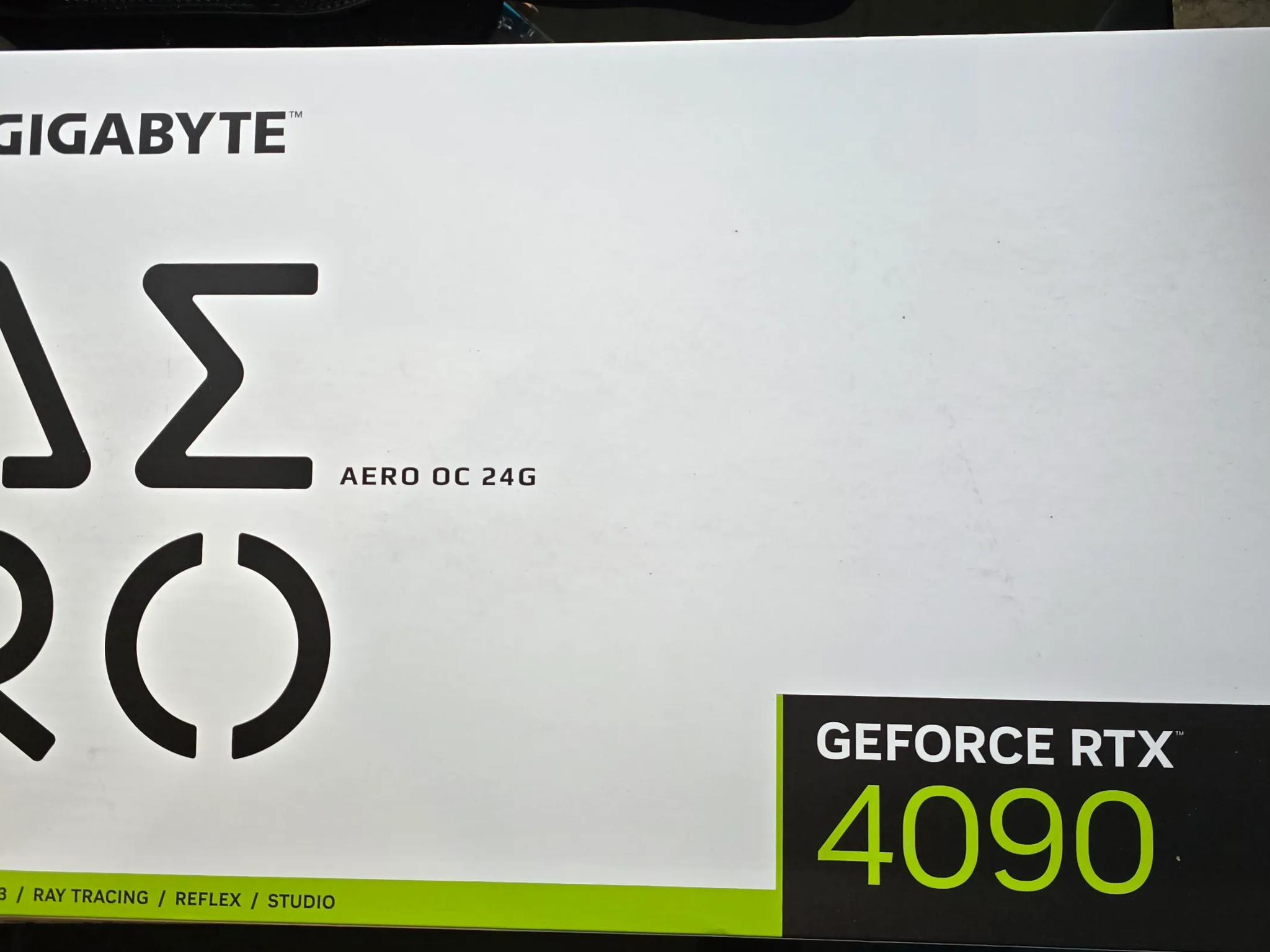Gigabyte RTX 4090 AERO OC