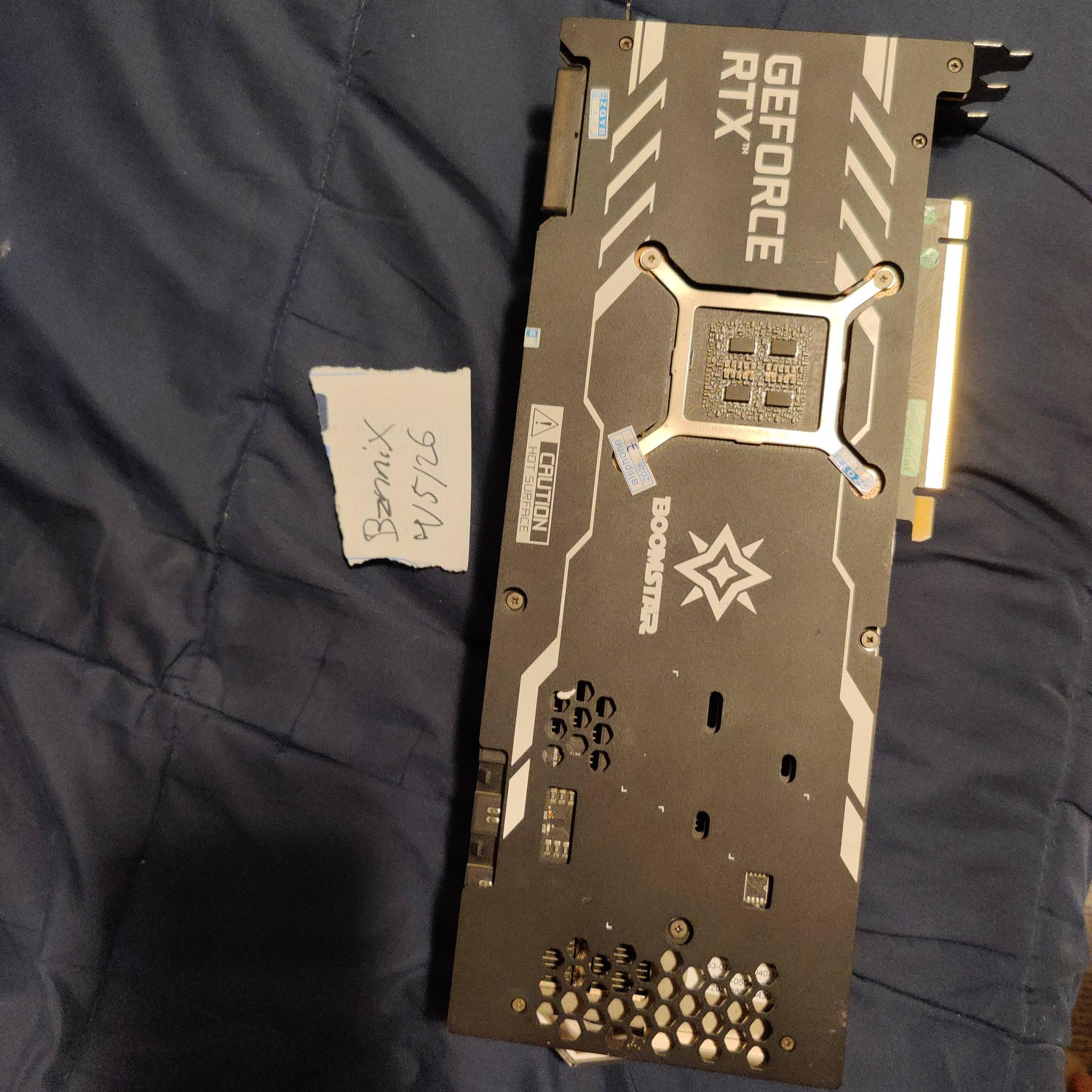 Galax GeForce RTX 3090 Boomstar/Starlight OC