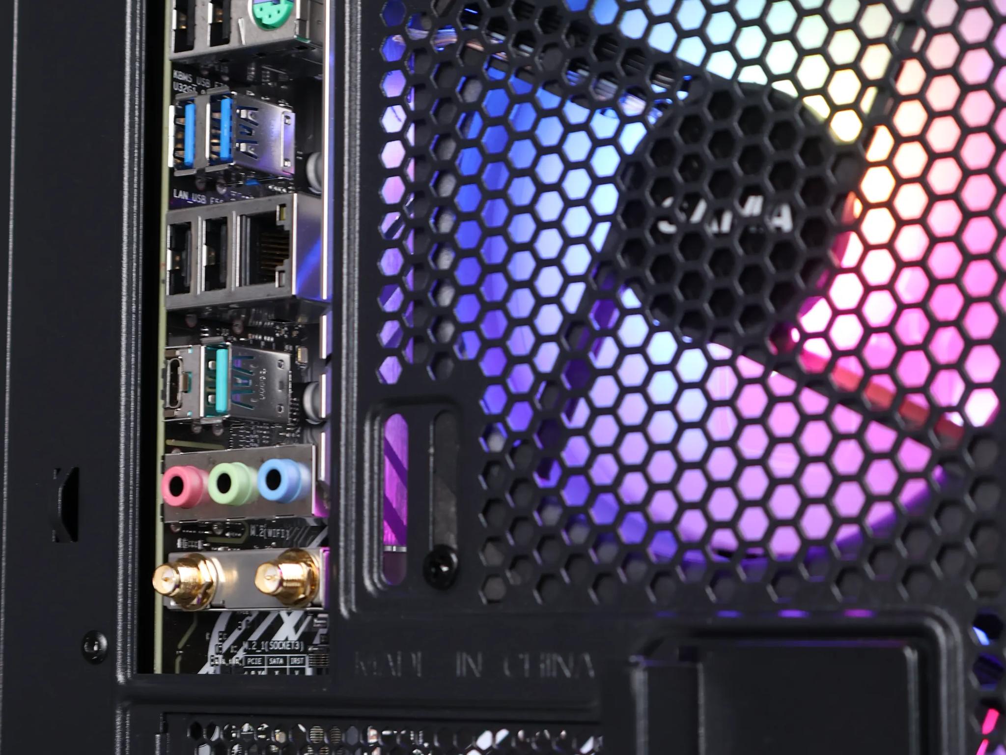 ⚫ Intel Core i7 13700F/RX 9060XT 16GB Gaming PC ⚫