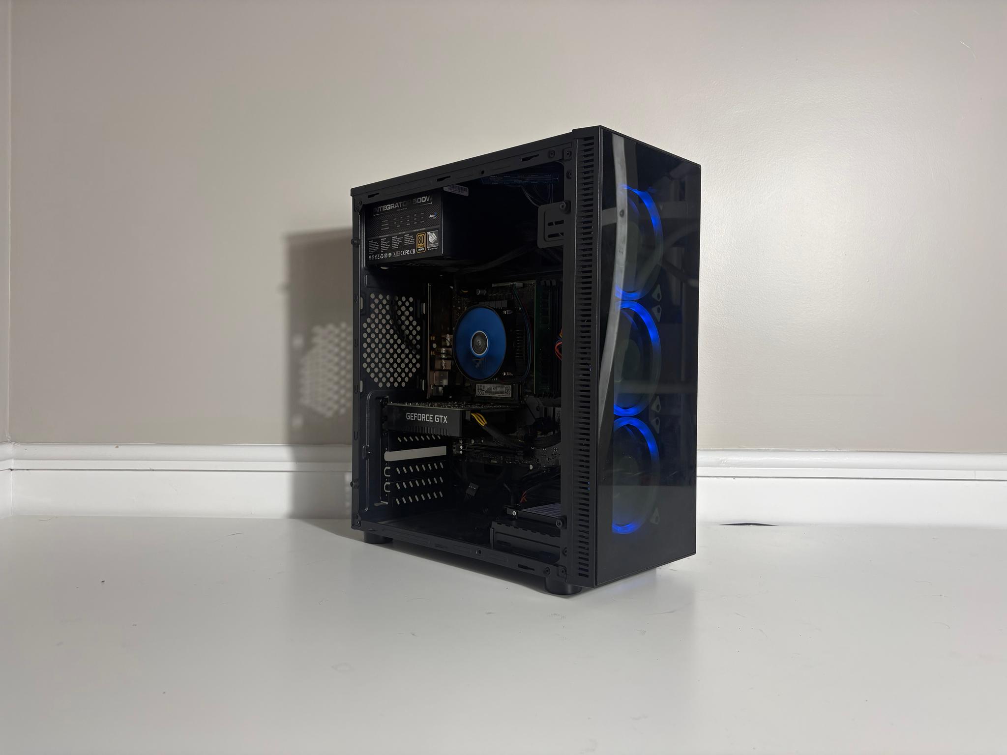 iBuyPower Gaming PC - Intel Core i5 9400F, GTX 1660, 16GB DDR4, 512GB SSD
