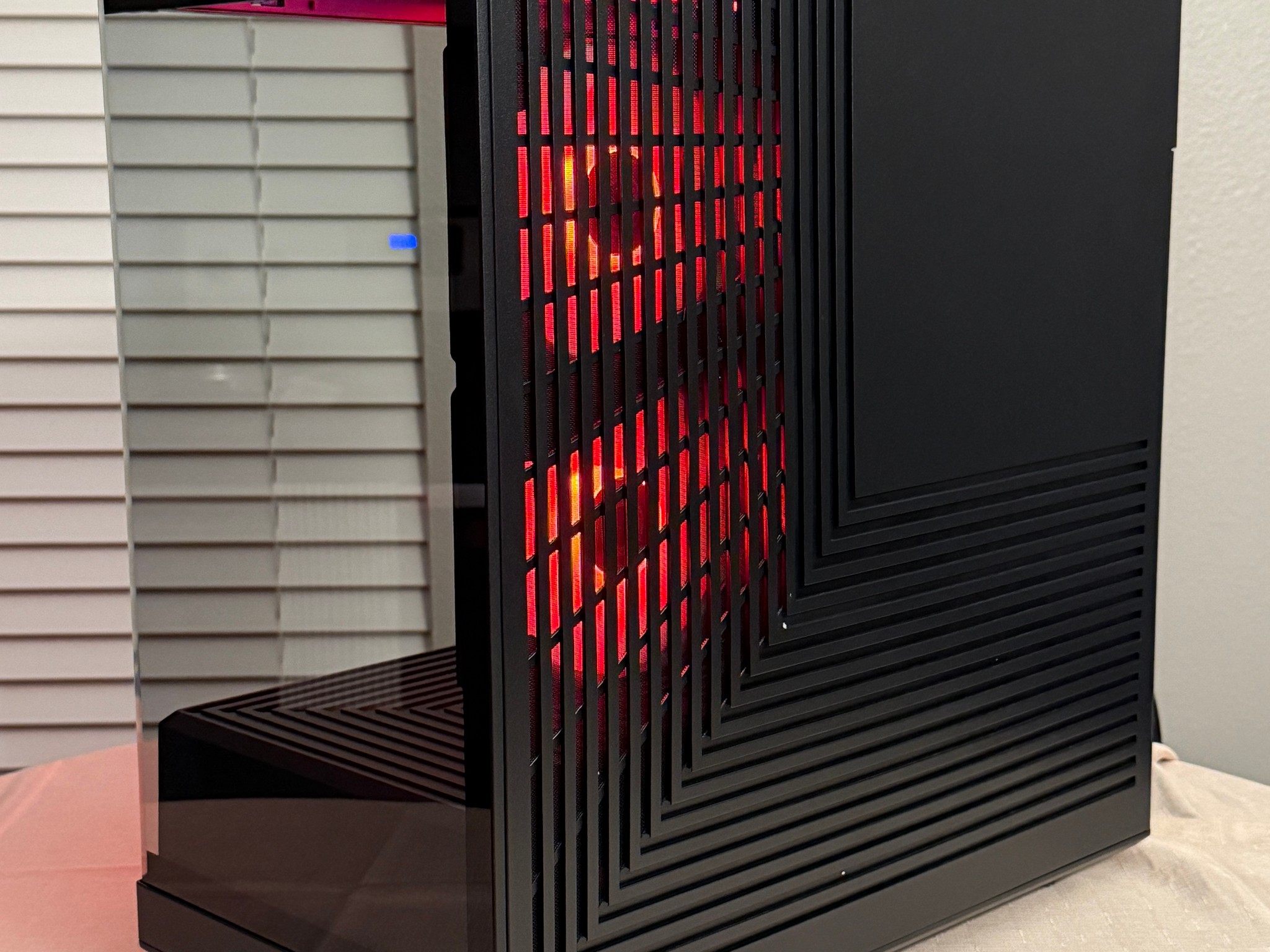 🔥Inferno PC🔥 | 1440p gaming PC | Ryzen 5 9600X | AMD 9060 XT 16GB | 32GB DDR5 6000MHz