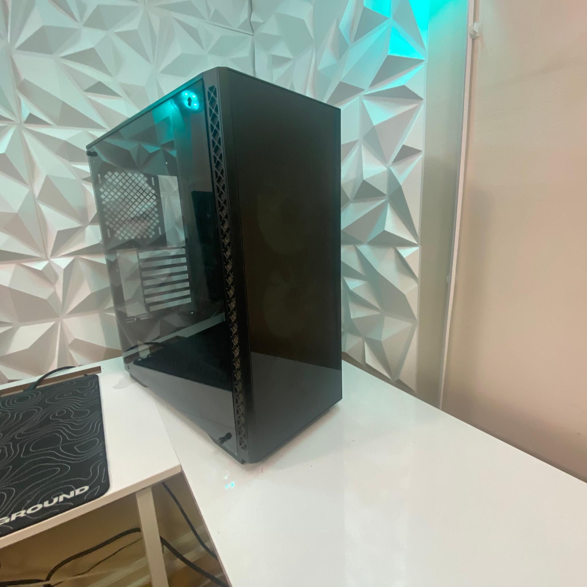 Black ATX PC Case – Mid Condition