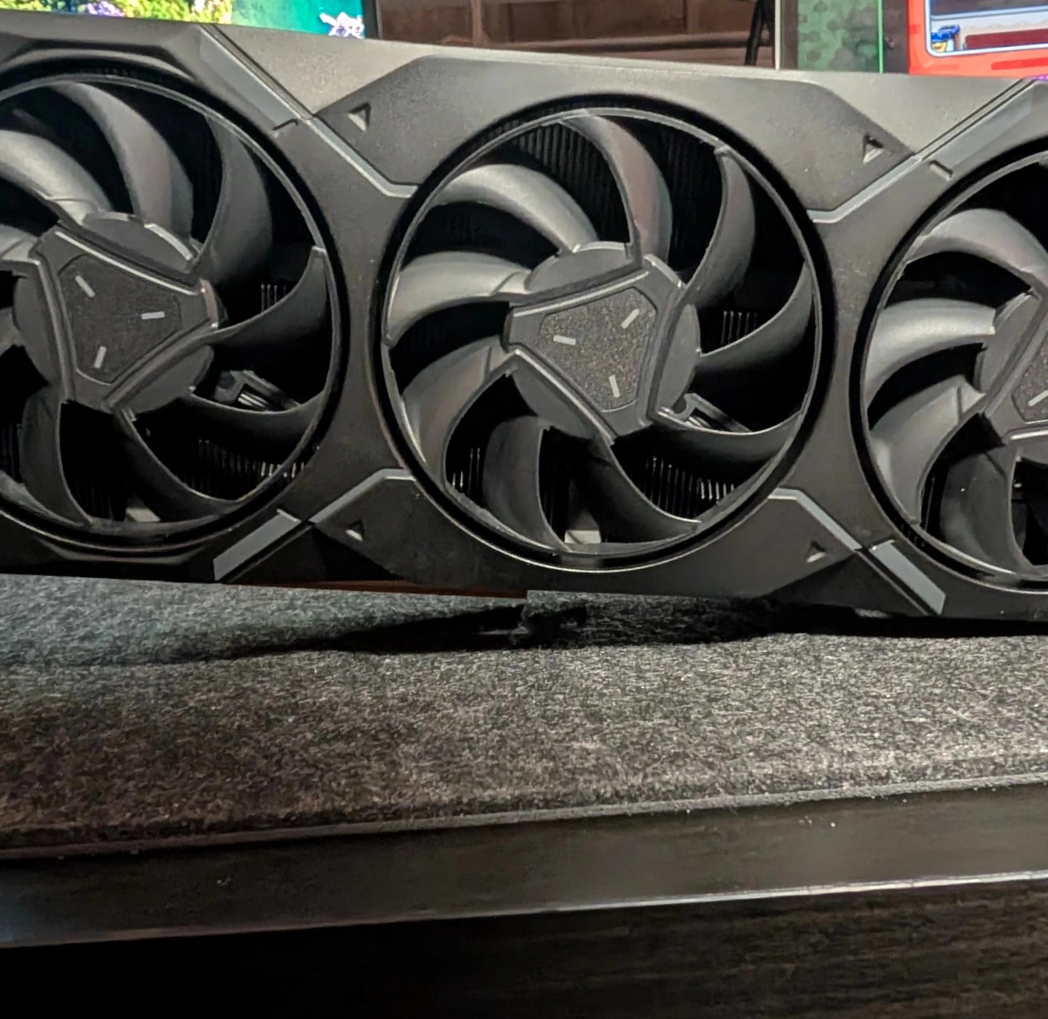 Like New 7900XT