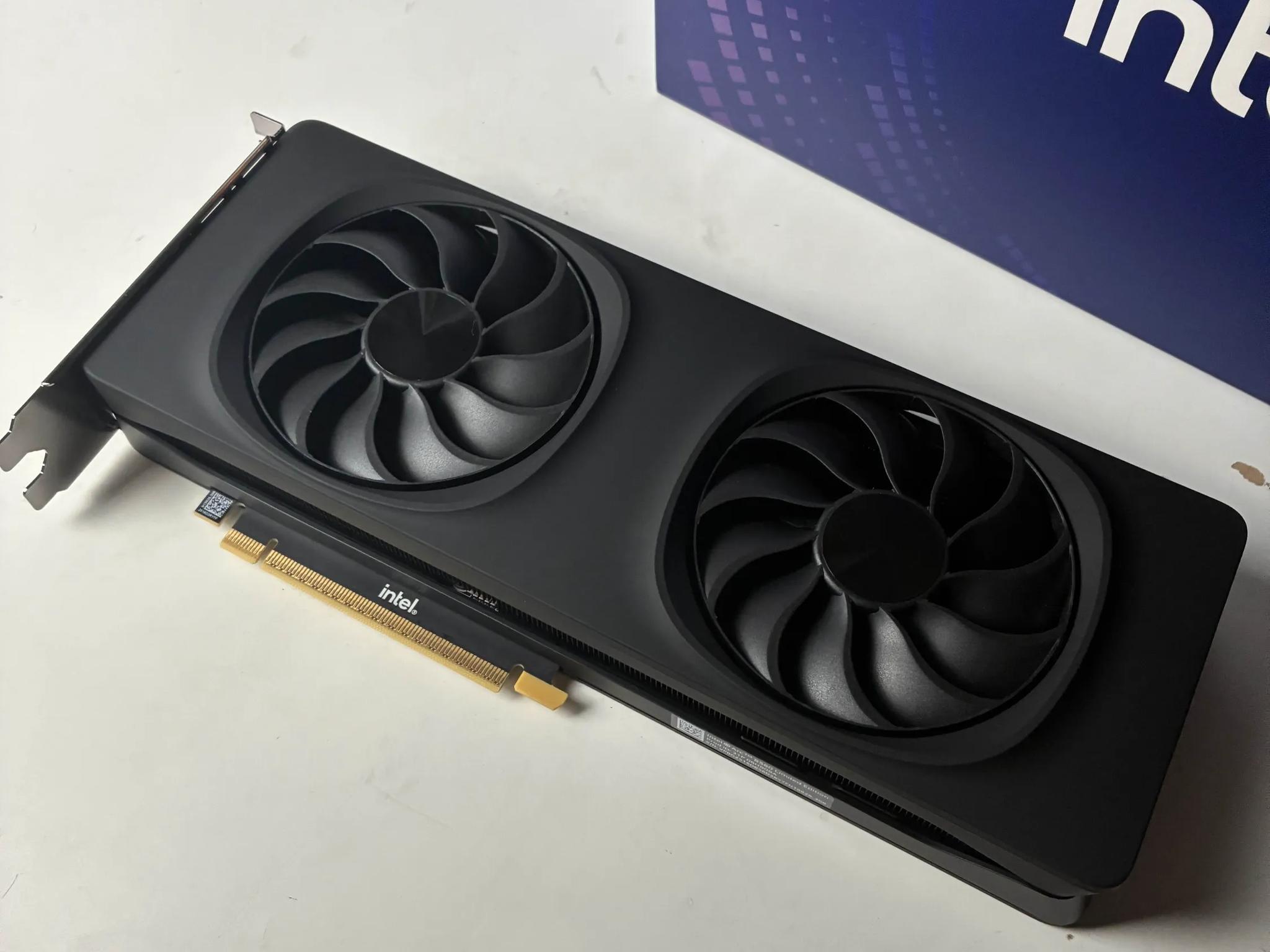 Intel Arc B580 LE