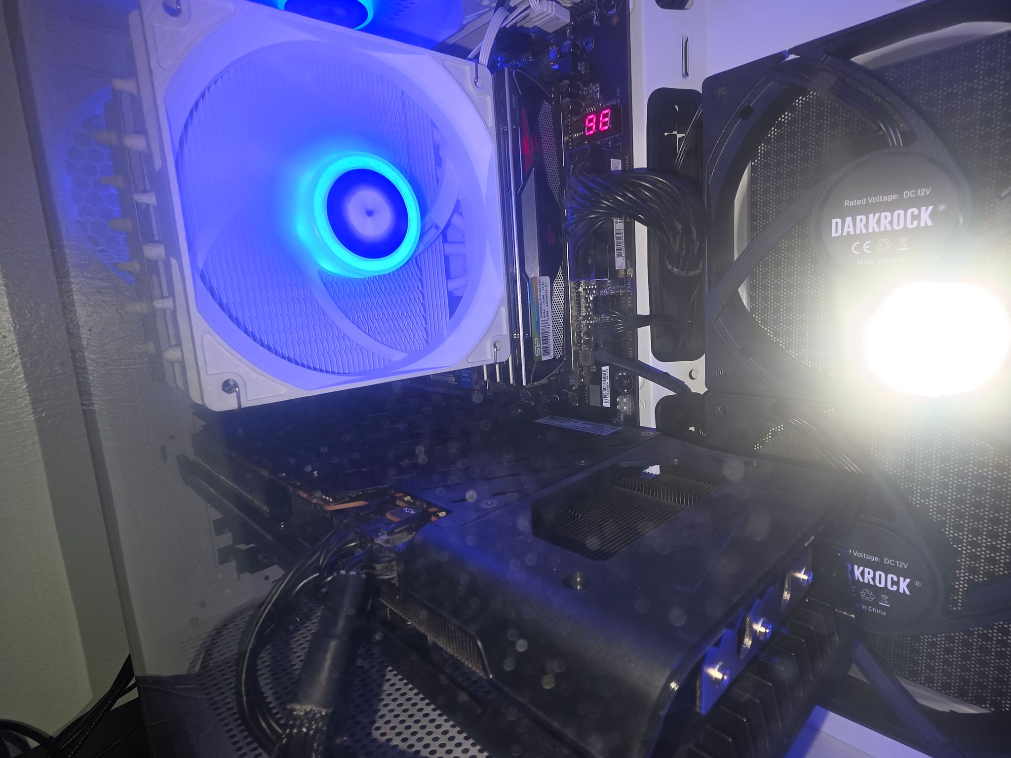 Ryzen 7 5800XT| RX 6800| 32GB DDR4 Gaming Pc