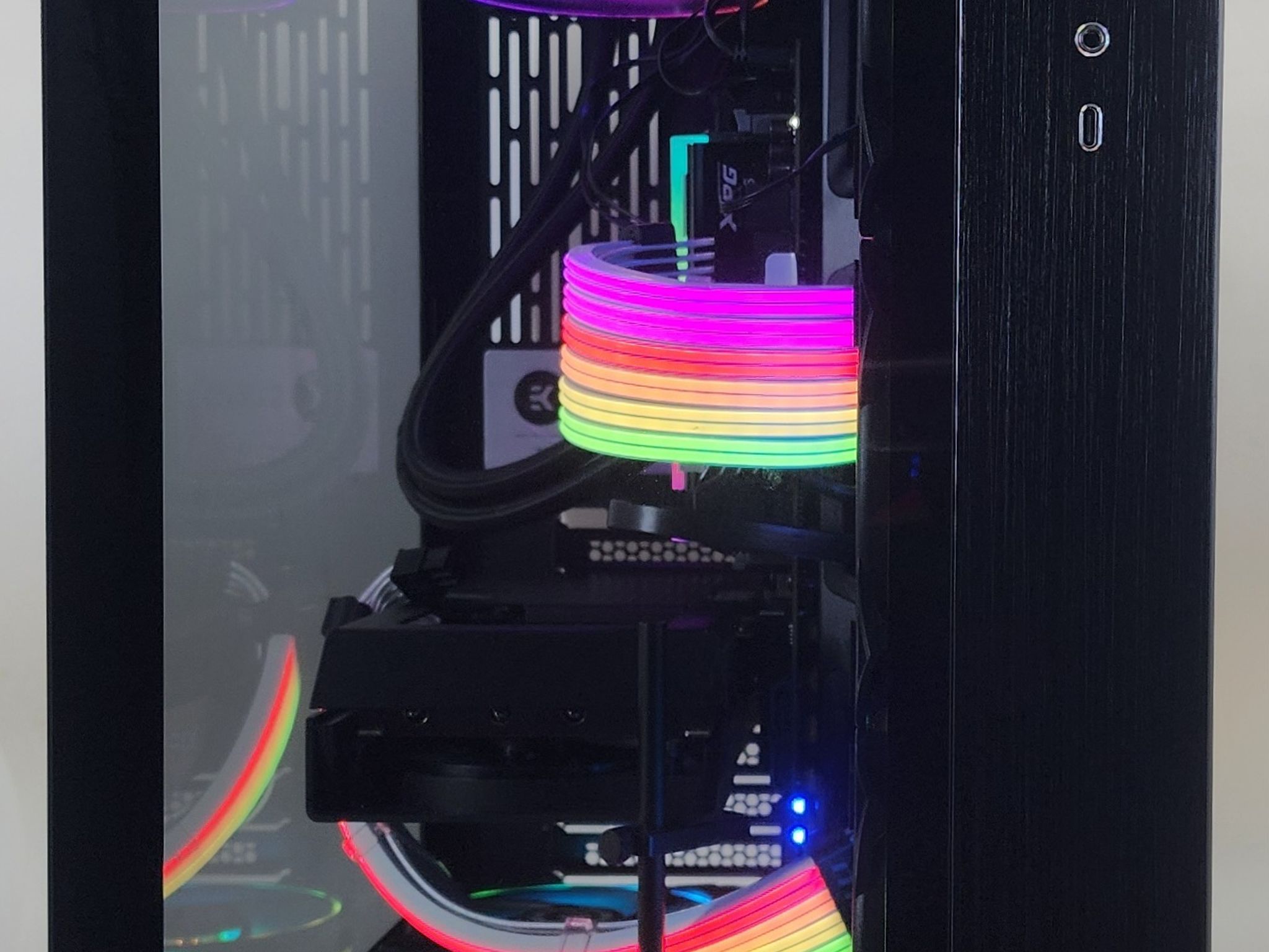Gaming PC Ryzen 9 7950X 16GB RAM 1TB SSD RX 9060 XT 16GB Windows 11 Computer