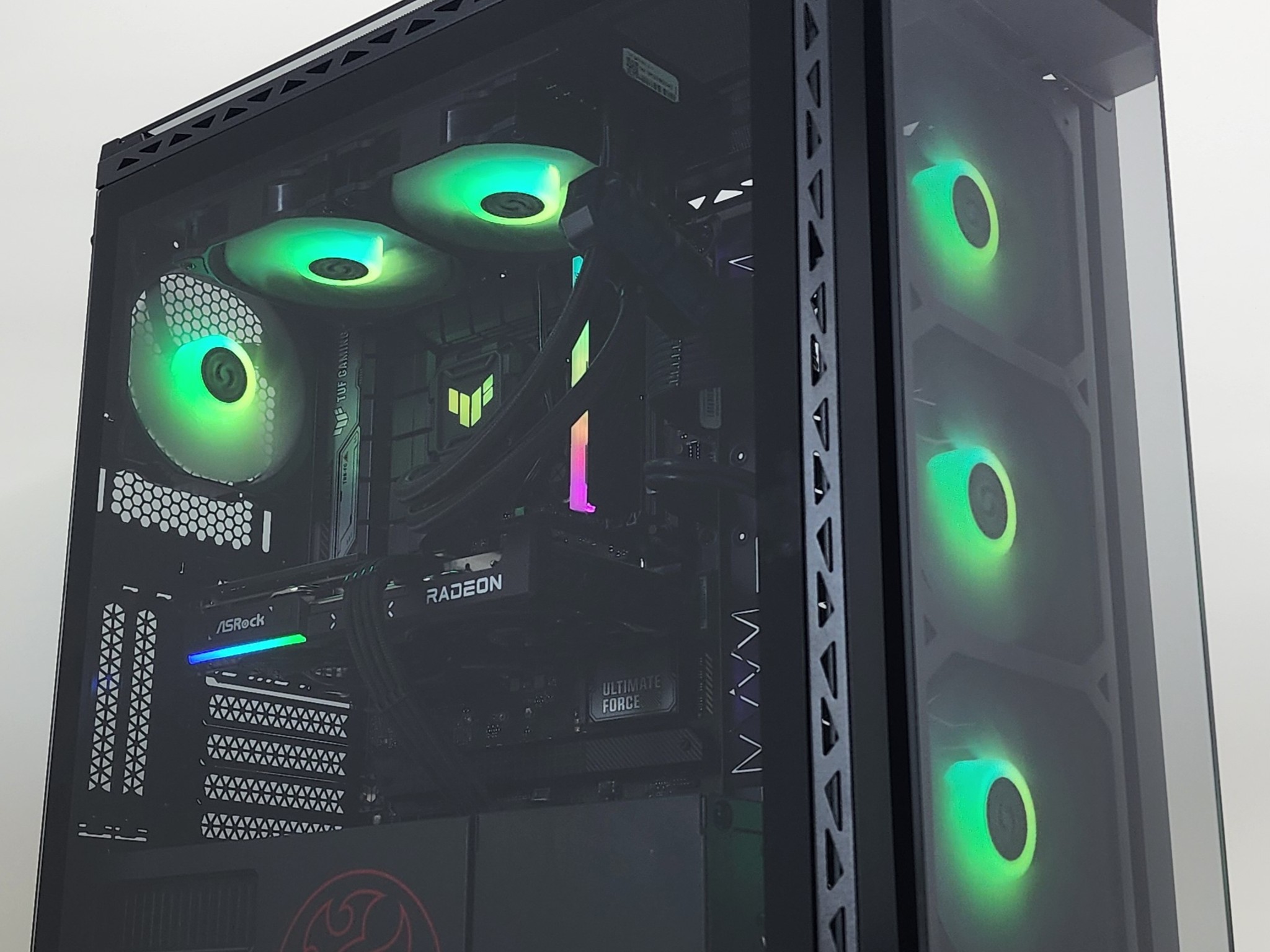 Gaming PC i5-14400F 16GB RAM 1TB SSD RX 9060 8GB Windows 11 Computer