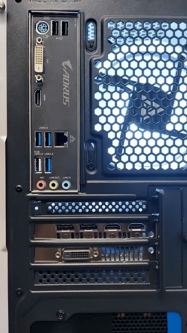 "Blue Ice" Gaming PC - Ryzen 3600, GTX 1070, 16gb RAM