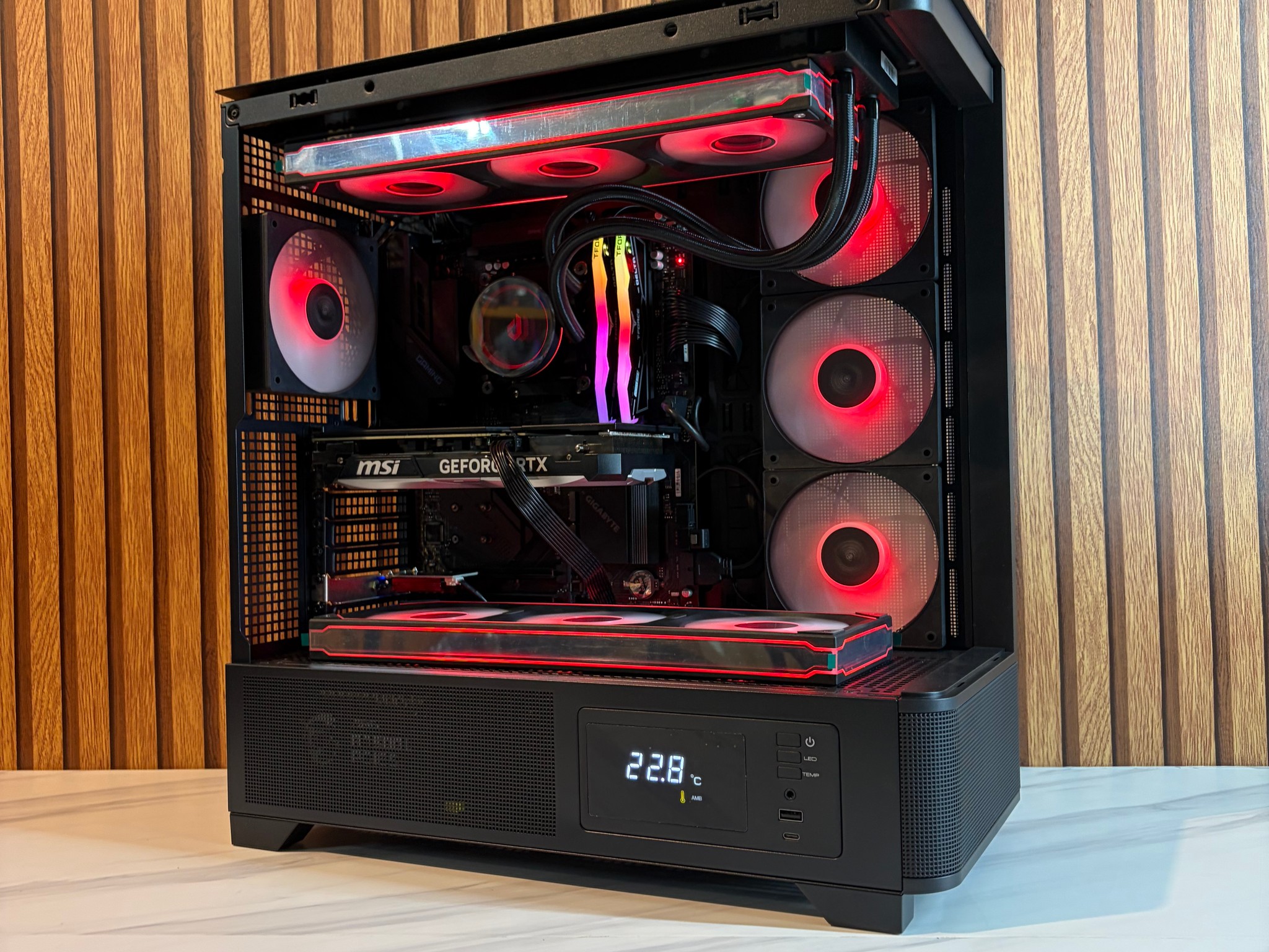 RTX 4070 | RYZEN 5 7600 | 16gb DDR5 | 1TB SSD| 360MM | 750W