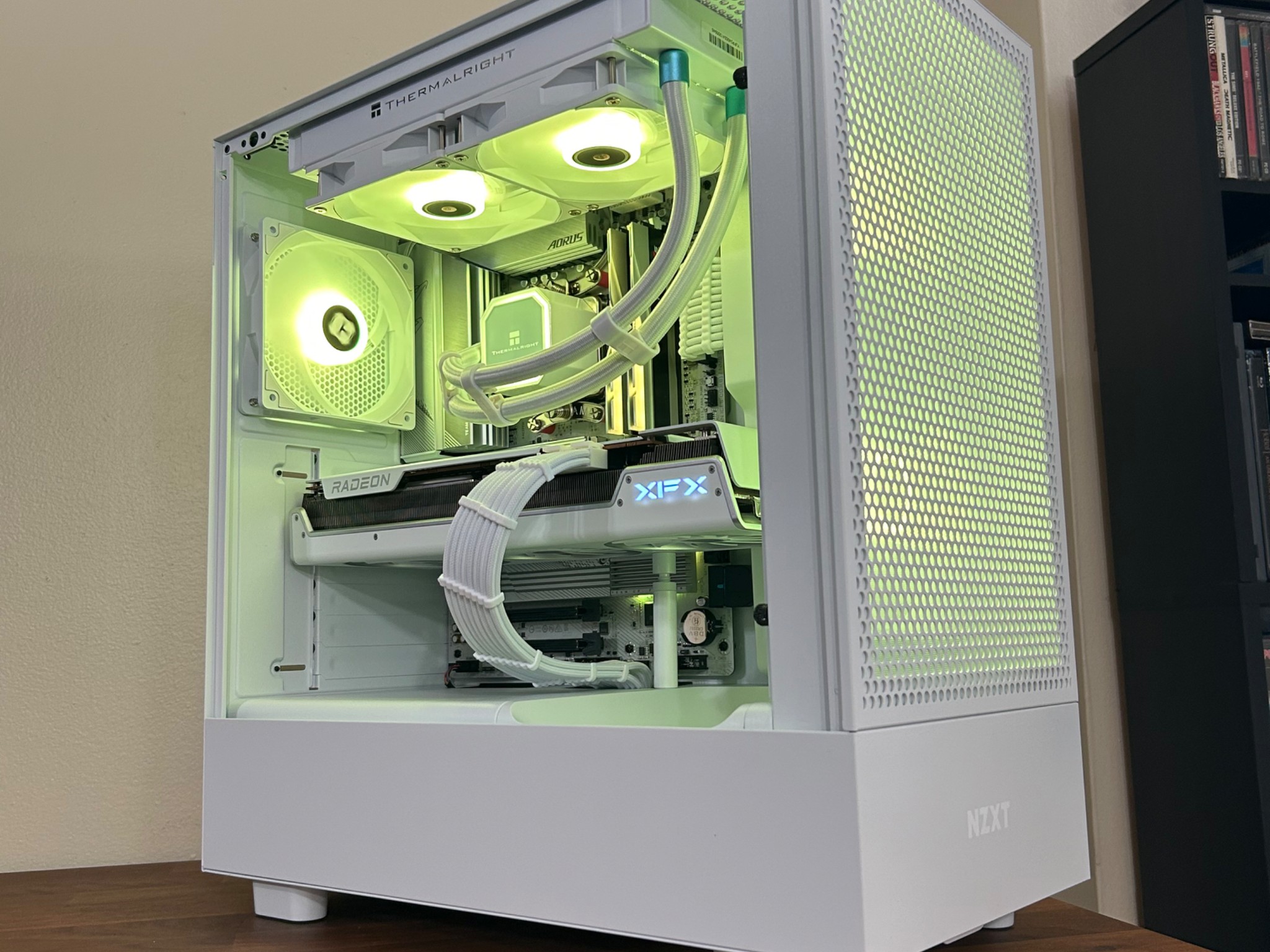 RX 7900XT 20GB | Ryzen 5 7600X3D | 32GB DDR5 6000MT/s | 2TB NVMe | The Sentinel RX