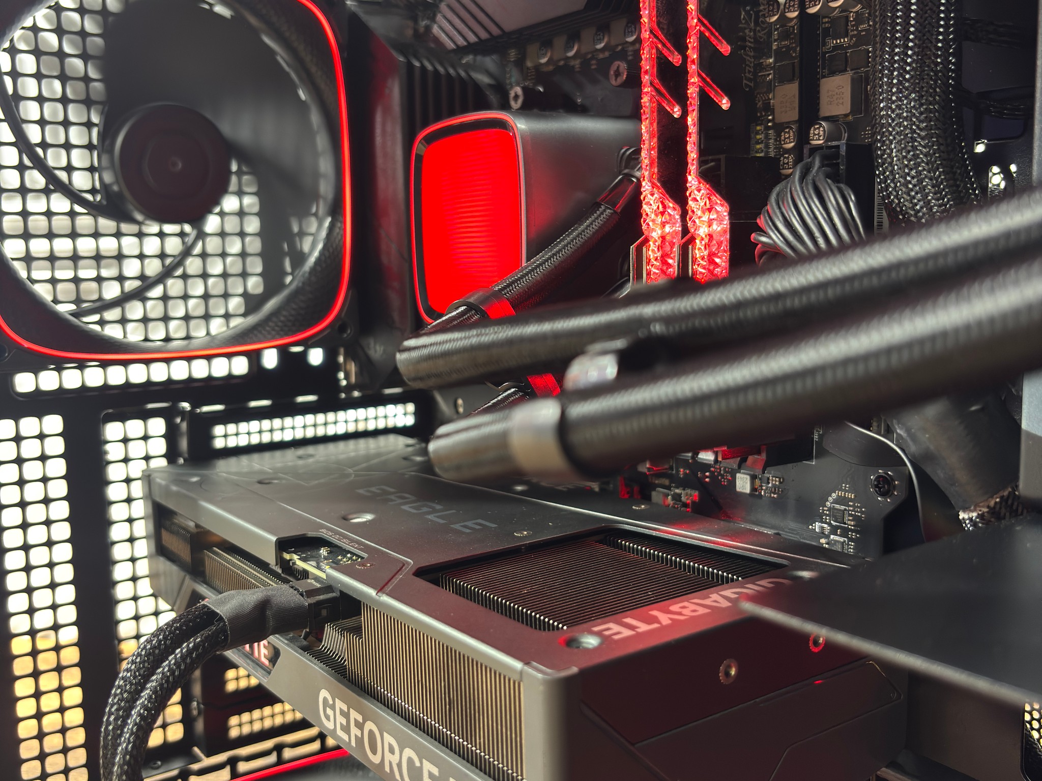 High-End RTX 4070 SUPER Gaming PC – Ryzen 7 5800X | 64GB RAM | 2TB NVMe