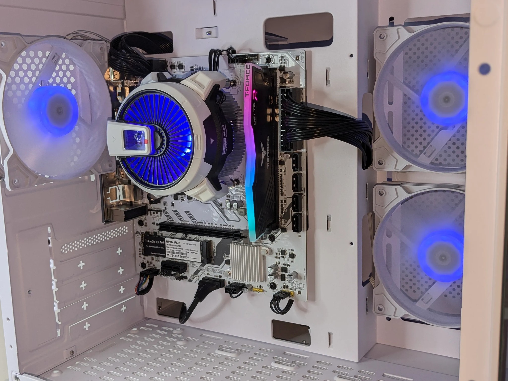 1080p Gaming PC🤍Ryzen 5 4600G🤍16GB DDR4 RAM🤍1TB NVMe SSD🤍Windows 11 Home(Activated)✅