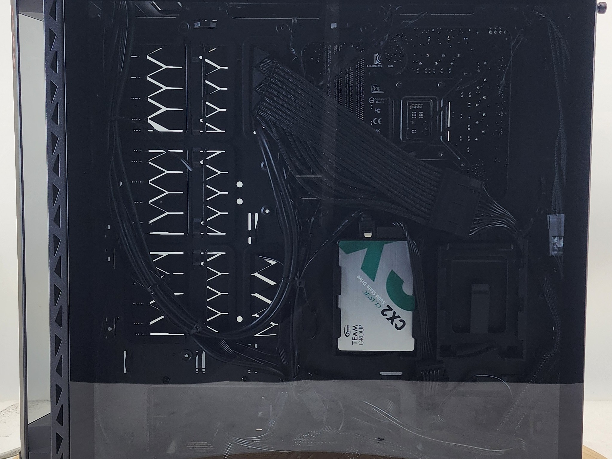 Gaming PC i5-12600KF 16GB RAM 1TB SSD RX 7600 XT 16GB Windows 11 Computer