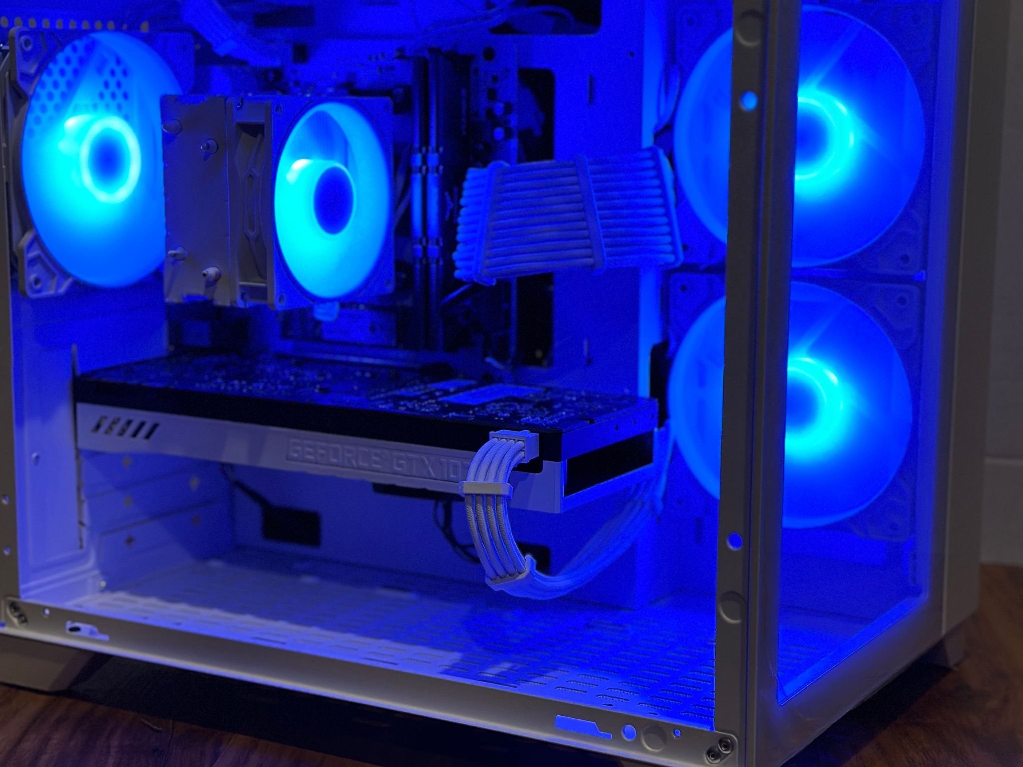 GTX 1070 | Ryzen 5 3600 | 16GB DDR4 | 1.12TB | Win 11 | Office 2024 | WiFi + BT | Custom Gaming PC