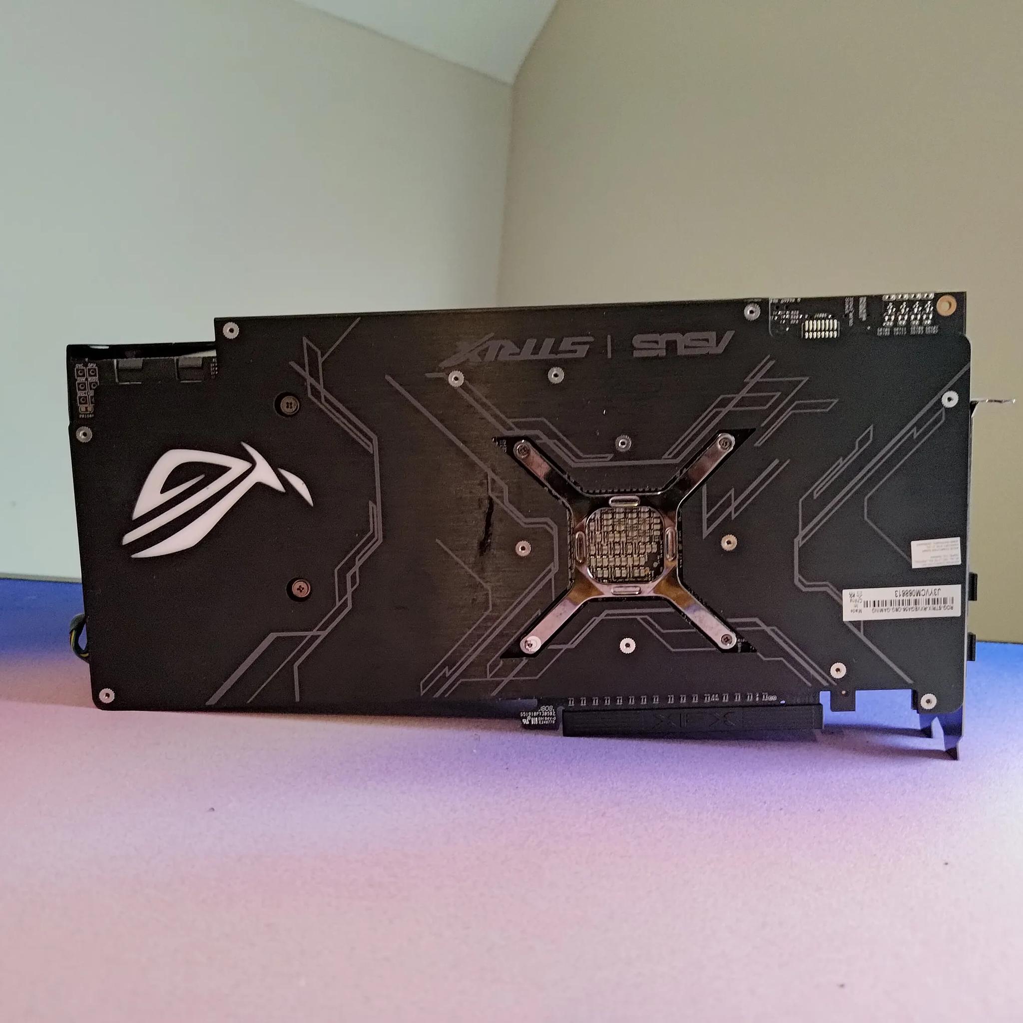 Asus ROG Strix Vega 56