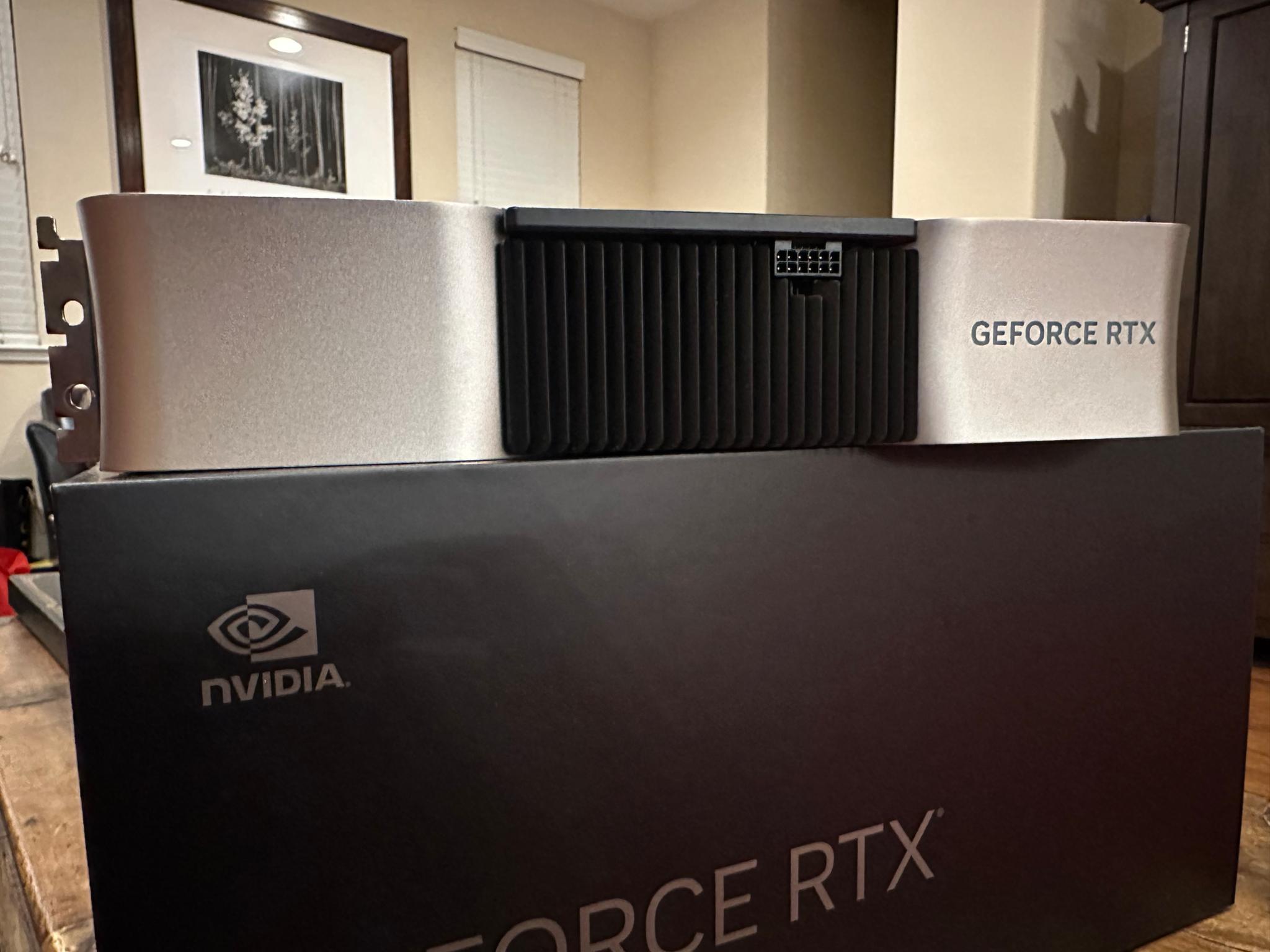 Nvidia RTX 4080 Founders Edition 16GB - Excellent Condition