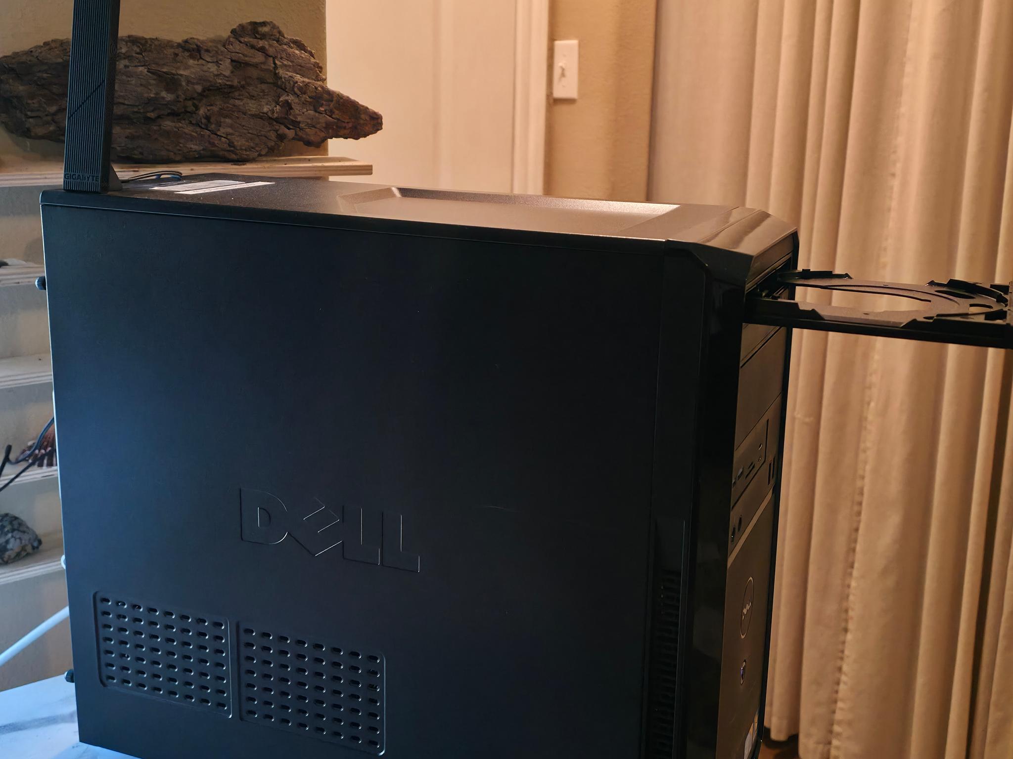 Custom Dell Vostro 230 Mid Range Gaming Sleeper PC