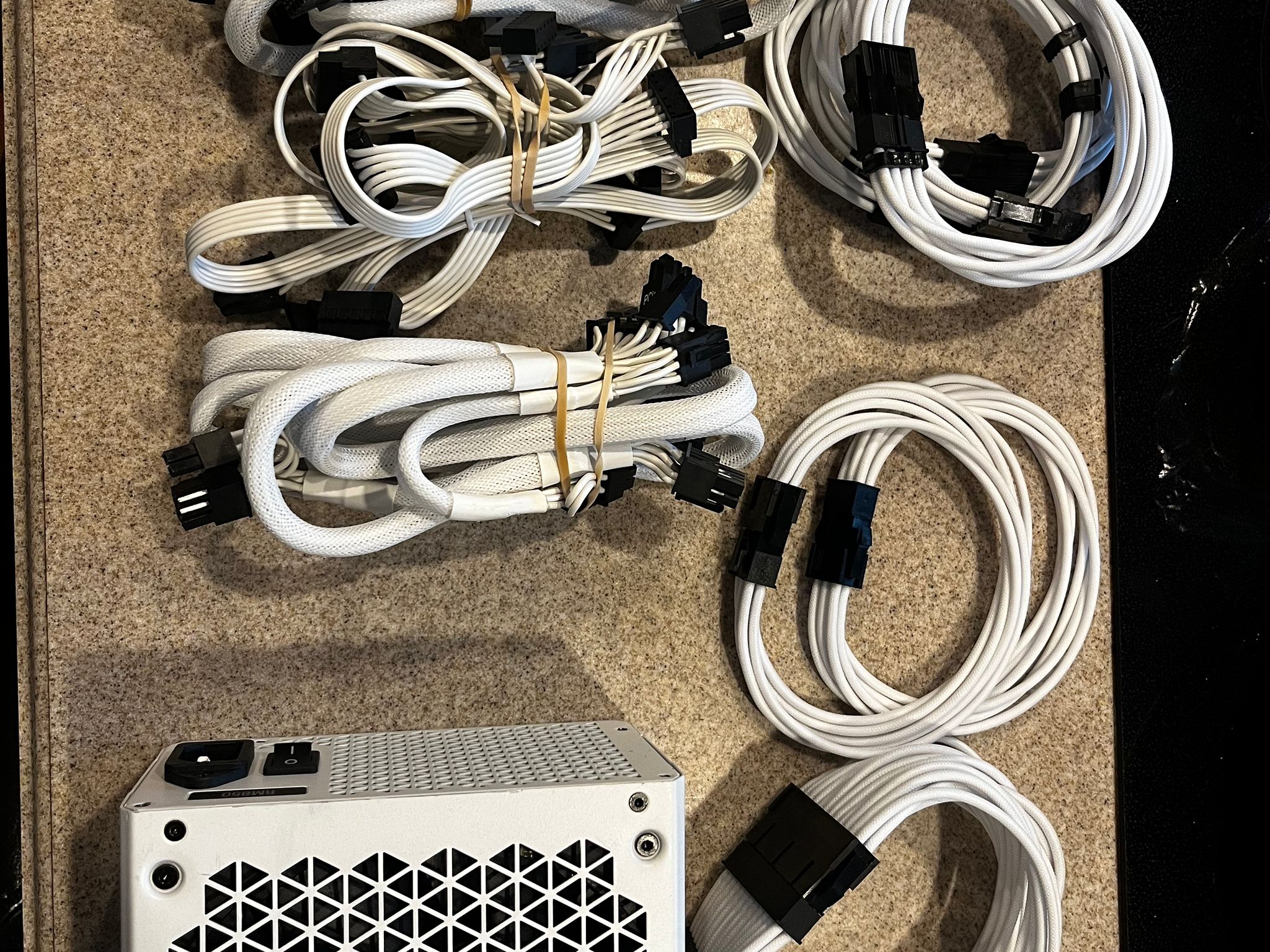 Corsair 850ww power supply white