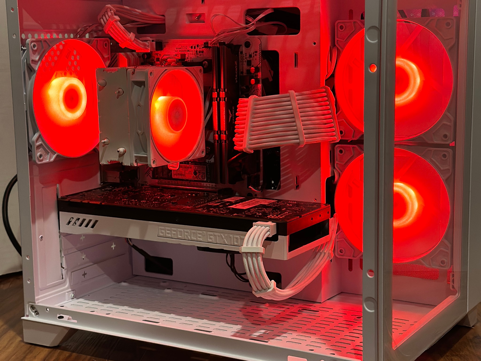 GTX 1070 | Ryzen 5 3600 | 16GB DDR4 | 1.12TB | Win 11 | Office 2024 | WiFi + BT | Custom Gaming PC