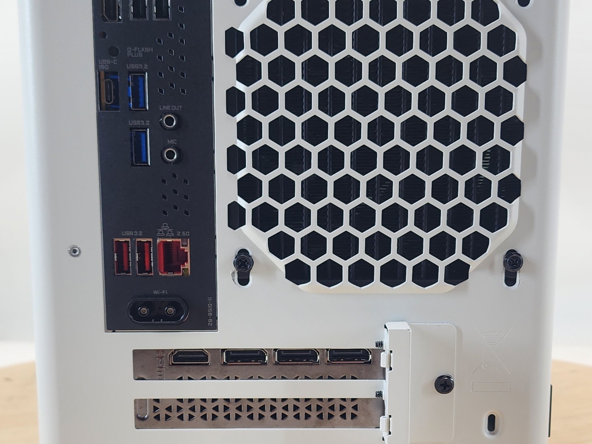 Gaming PC Ryzen 7 7700X 16GB RAM 1TB SSD RTX 4070 SUPER 12GB Windows 11 Computer