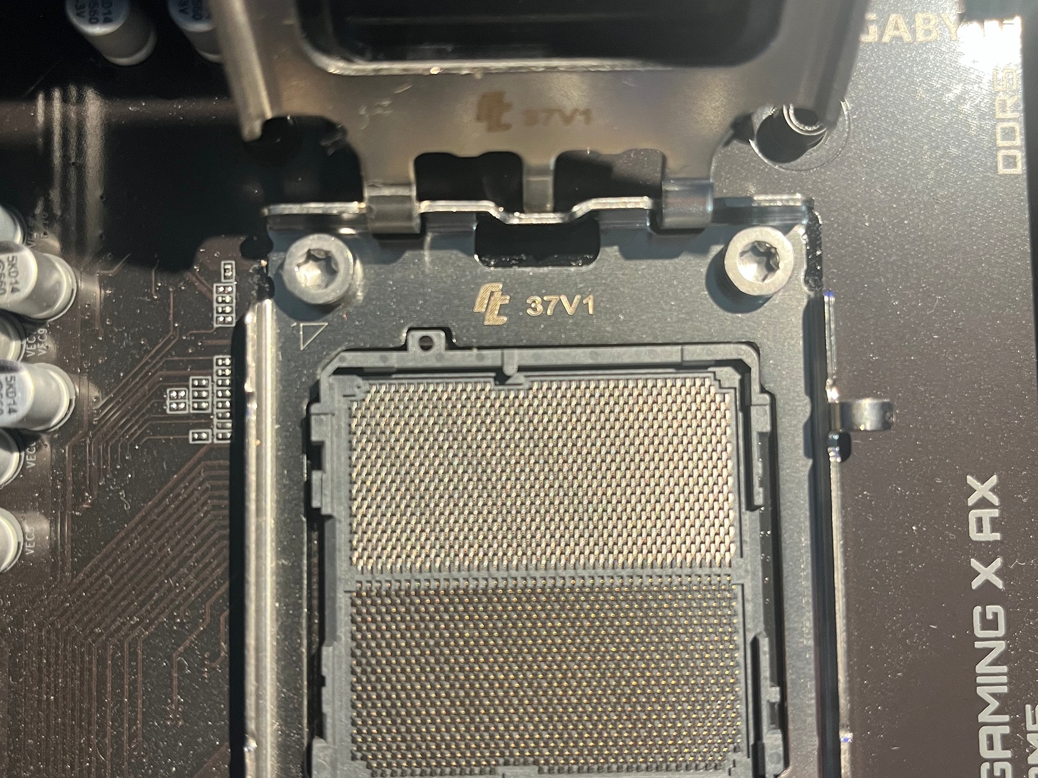 B650 gigabyte gaming x ax motherboard