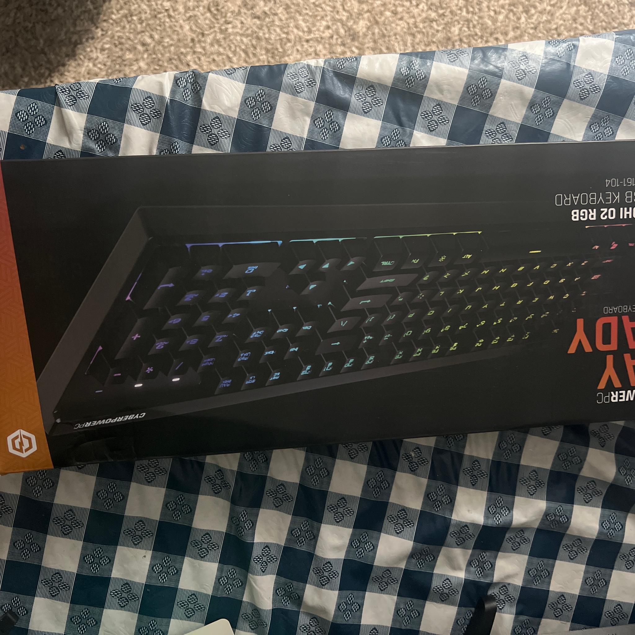 AMD Ryzen 7 9800X3D, GeForce RTX 5070 Ti 16GB, 32GB RAM, 2TB SSD, Windows 11 Home
