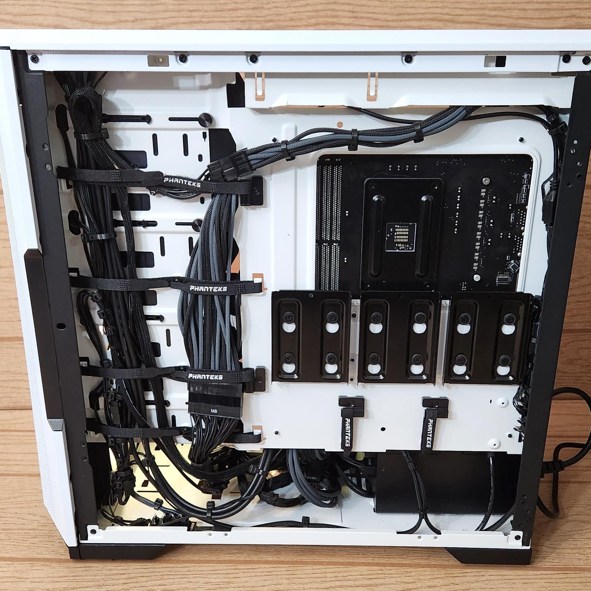 Custom RGB Gaming PC: R5 3600 RTX 2060 1TB SSD 16GB RAM