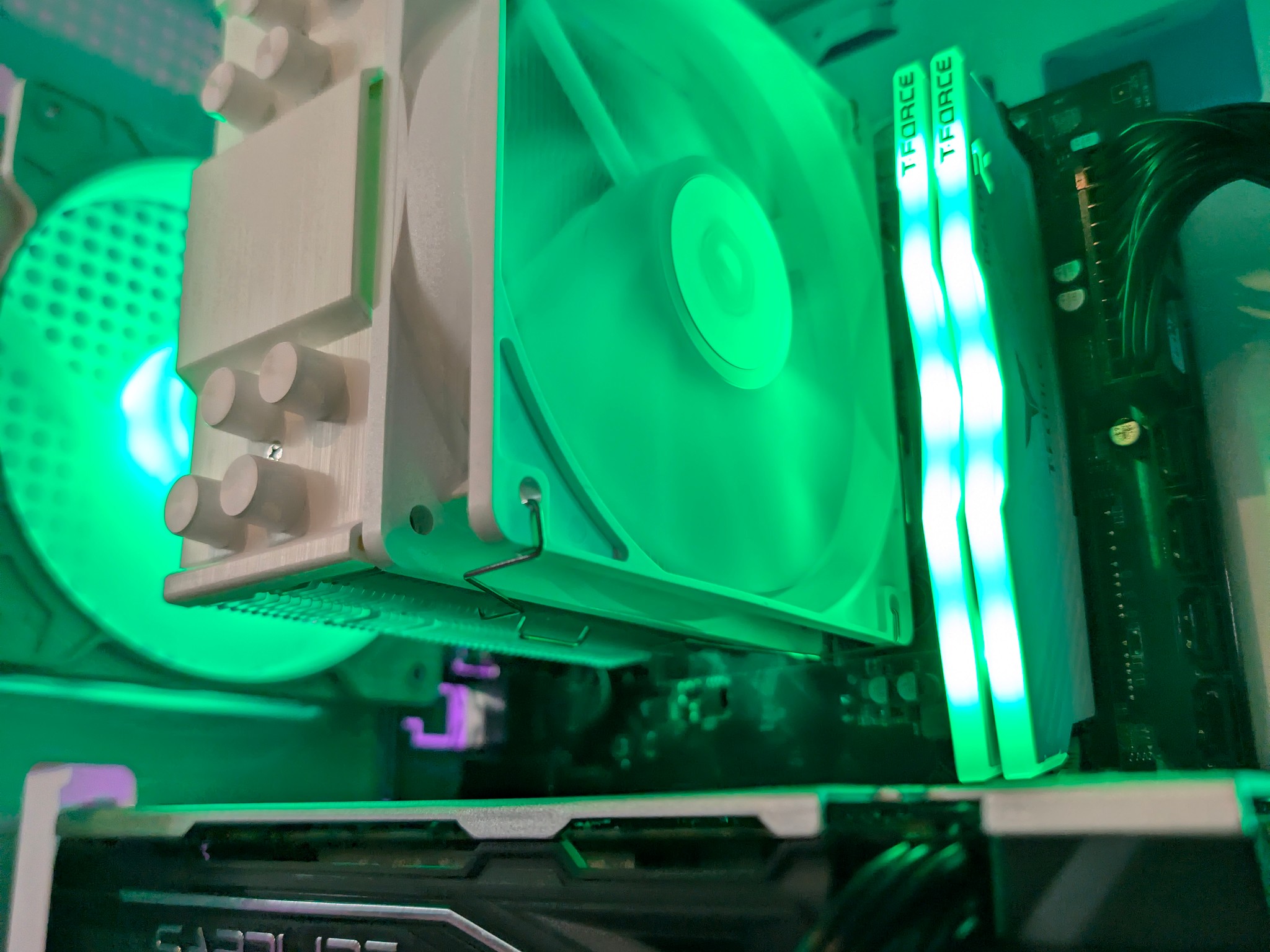 Ryzen 5 2600X | RX 580 8GB | 16GB RAM | Entry Level Gaming PC