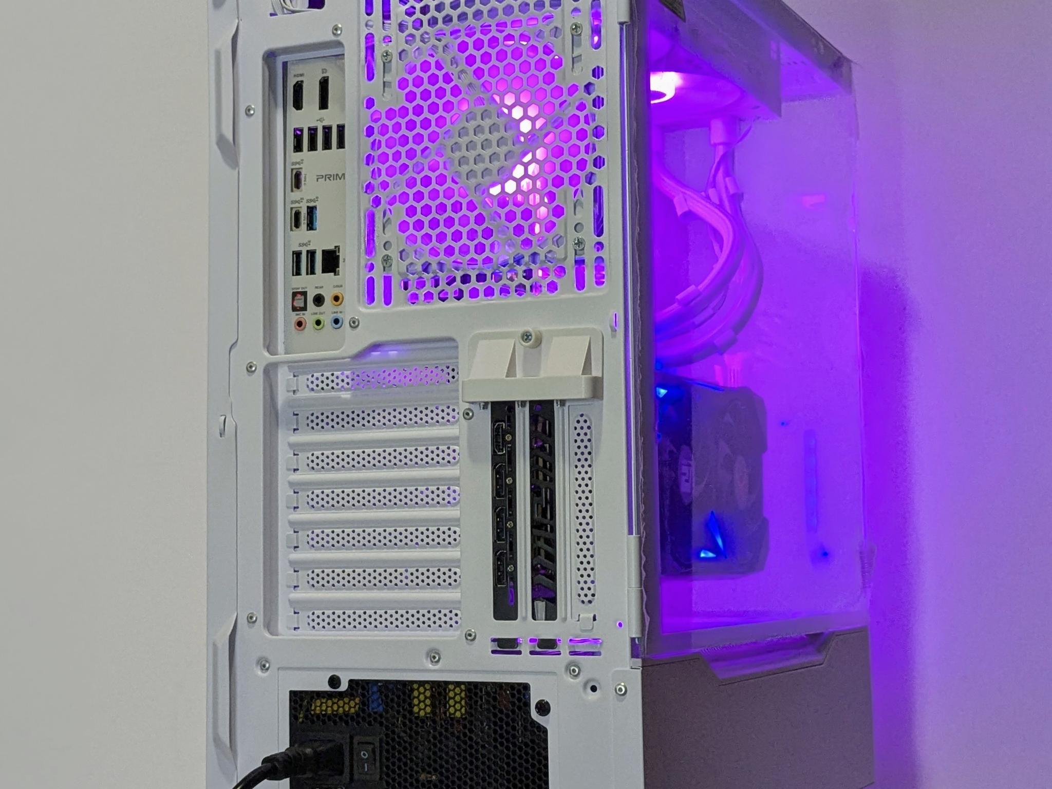 (ALL WHITE build w/ Birch🪵)🤍Ryzen 7 7700X🤍RX 9070🤍32GB DDR5 RAM🤍2TB NVMe🤍Windows 11 Pro 🪵🧊👑
