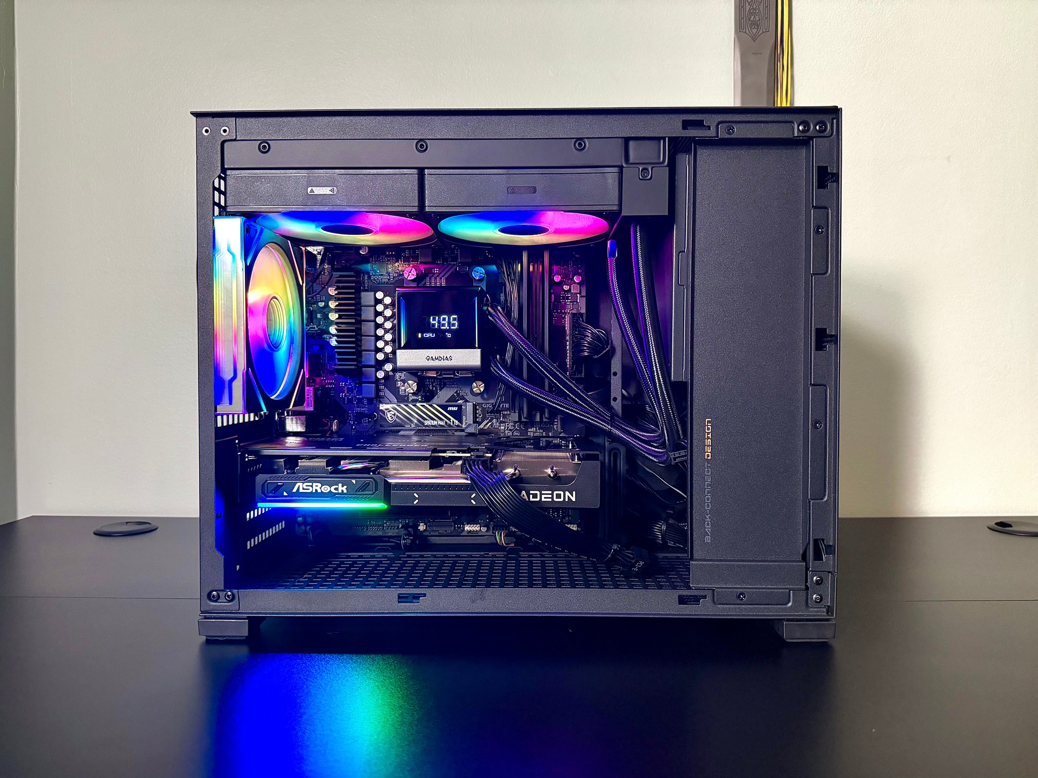 Ryzen 7700x | 9060xt 16GB | 32GB DDR5 | 1TB SSD With LCD Liquid Cooler Gaming PC