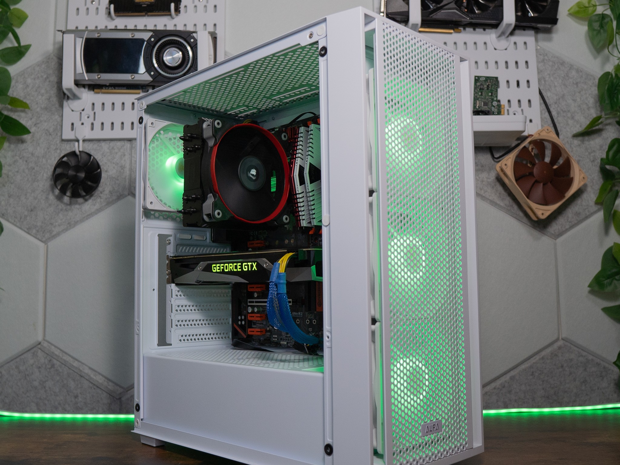 🔮🪄 BUDGET - BO6 Ready GAMING PC | NVIDIA GTX 1080 8GB FE | INTEL i7 7700 | 16GB DDR4 RAM | 1.24TB |