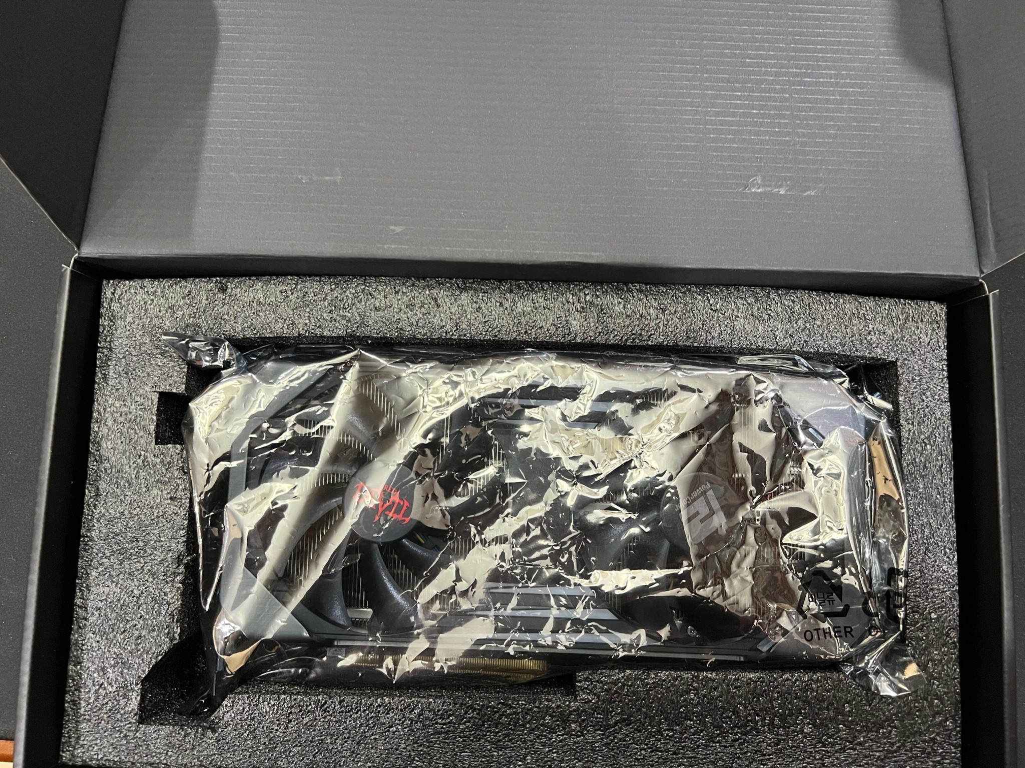 RX 6600 XT PowerColor Red Devil Radeon