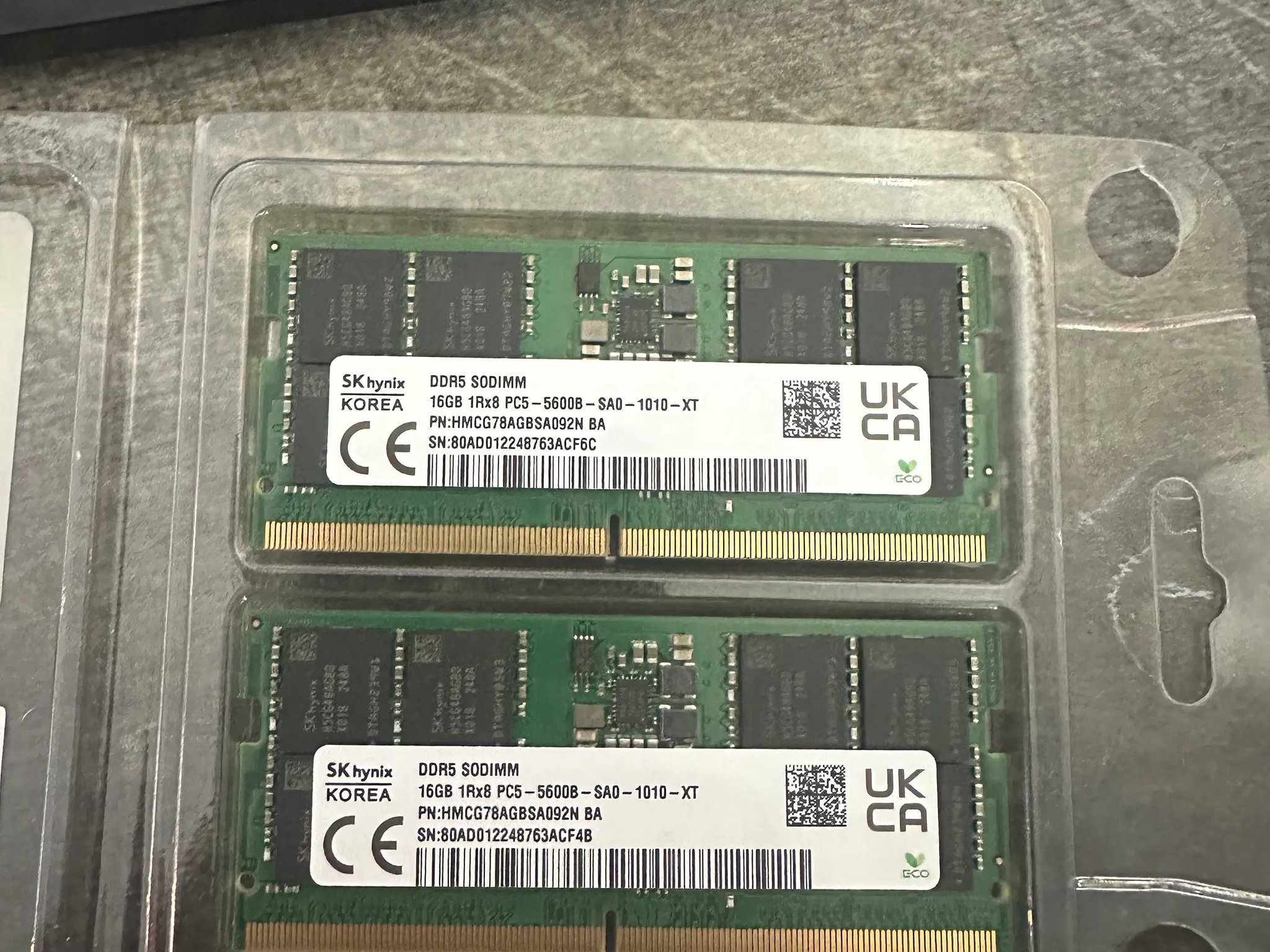 SK Hynix 32GB 2x16GB DDR5 SODIMM 5600 - Laptop Memory