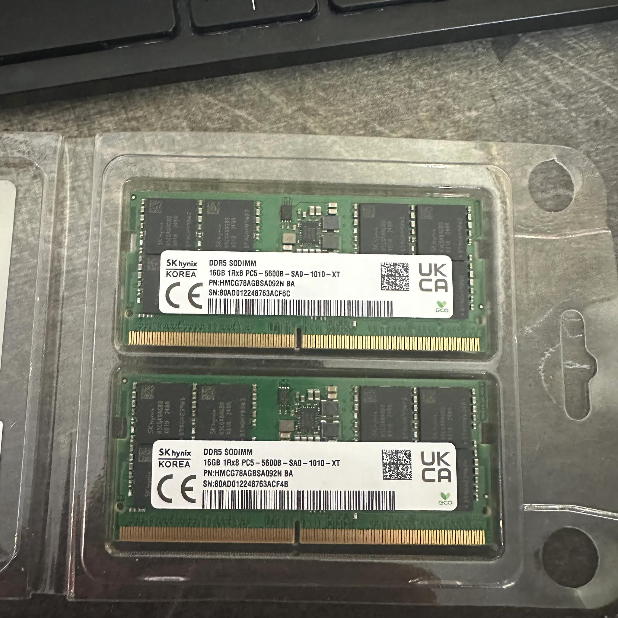 SK Hynix 32GB 2x16GB DDR5 SODIMM 5600 - Laptop Memory