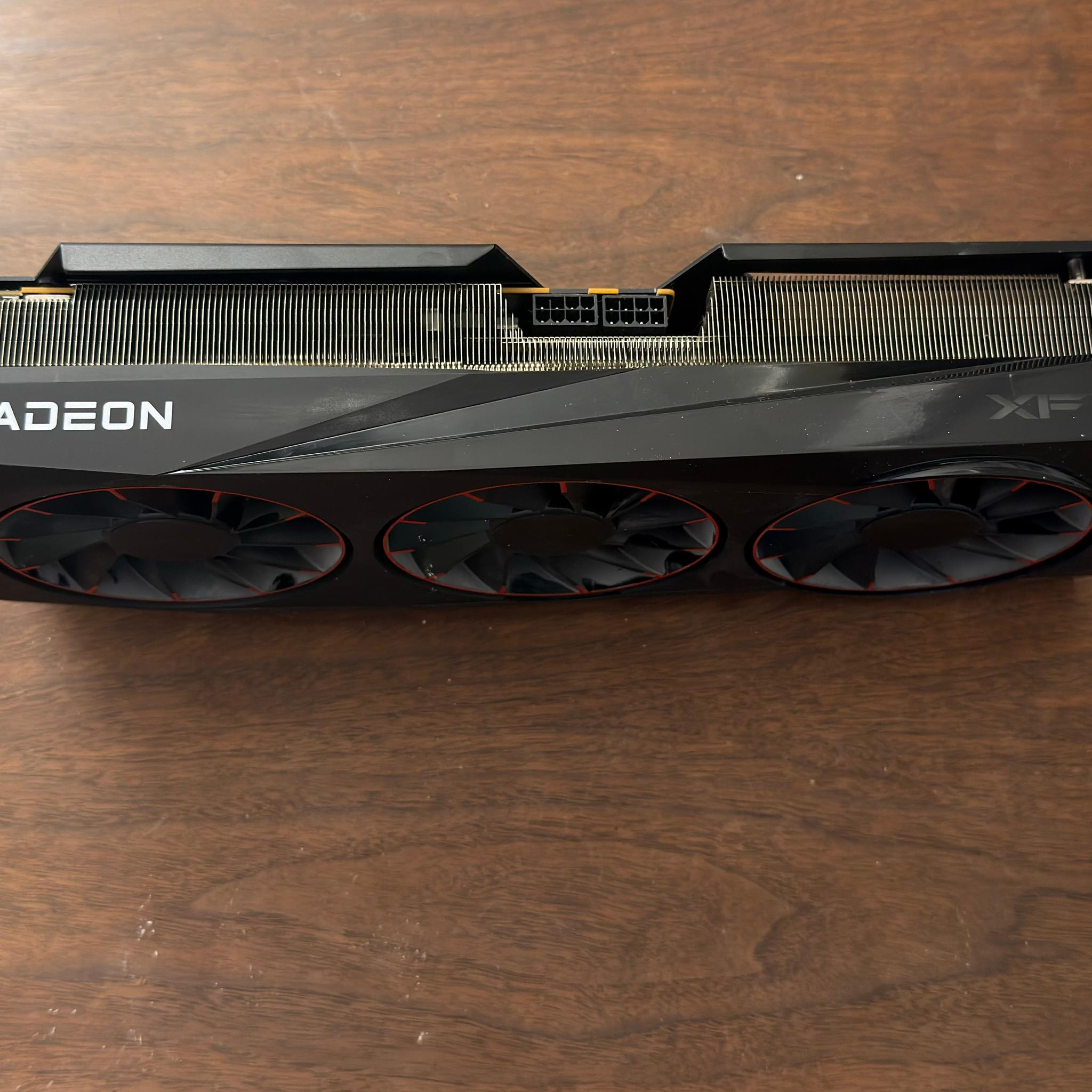 XFX Radeon RX 9070 XT Quicksilver Triple Fan 16GB
