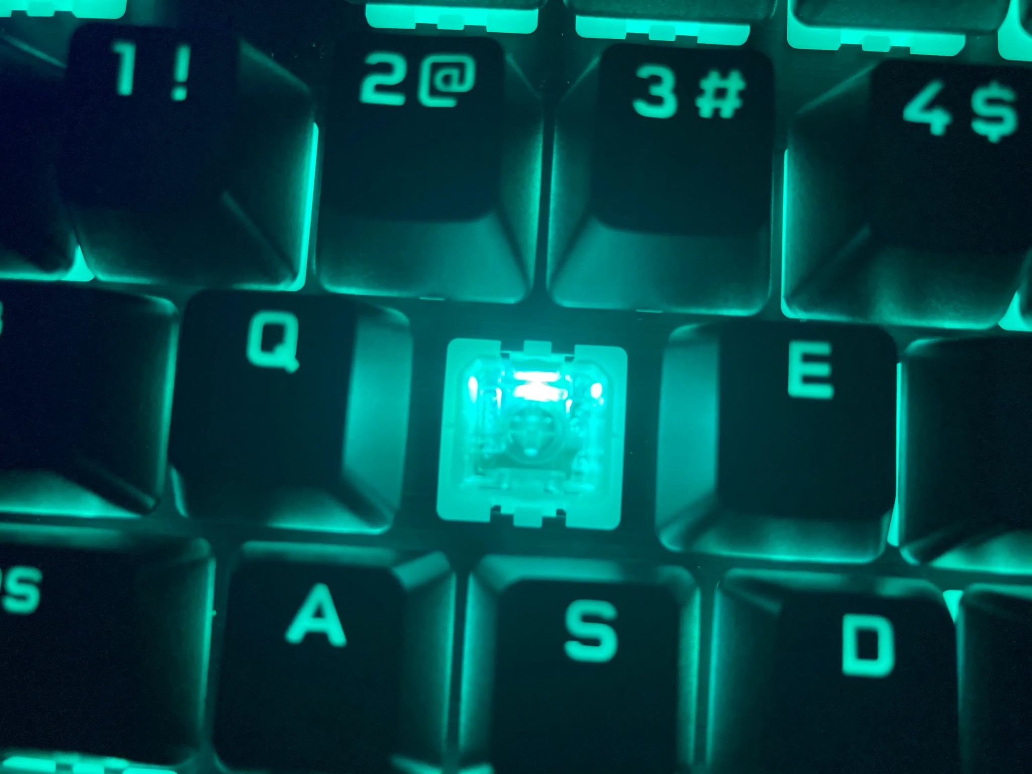 CHEAP!!! Corsair K60 Pro SE Gaming Keyboard