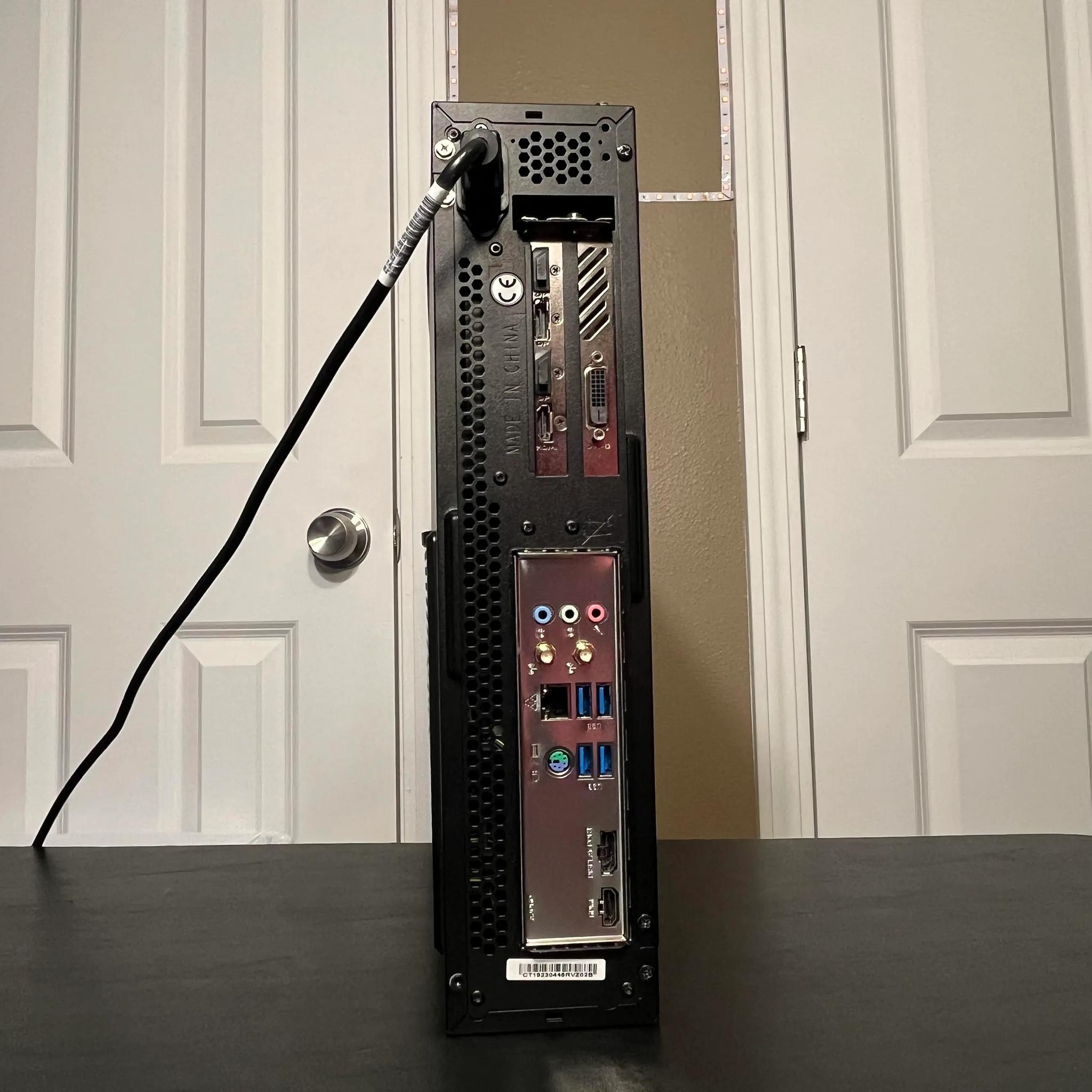 SFF PC | I3 10TH GEN | GTX 1070 8GB | 16GB RAM | 750GB