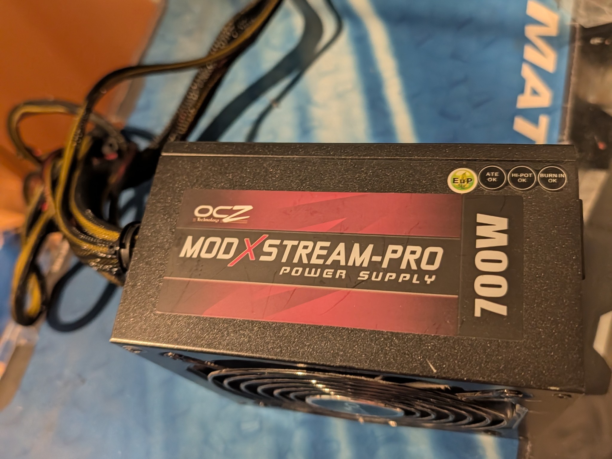 700W PSU READ