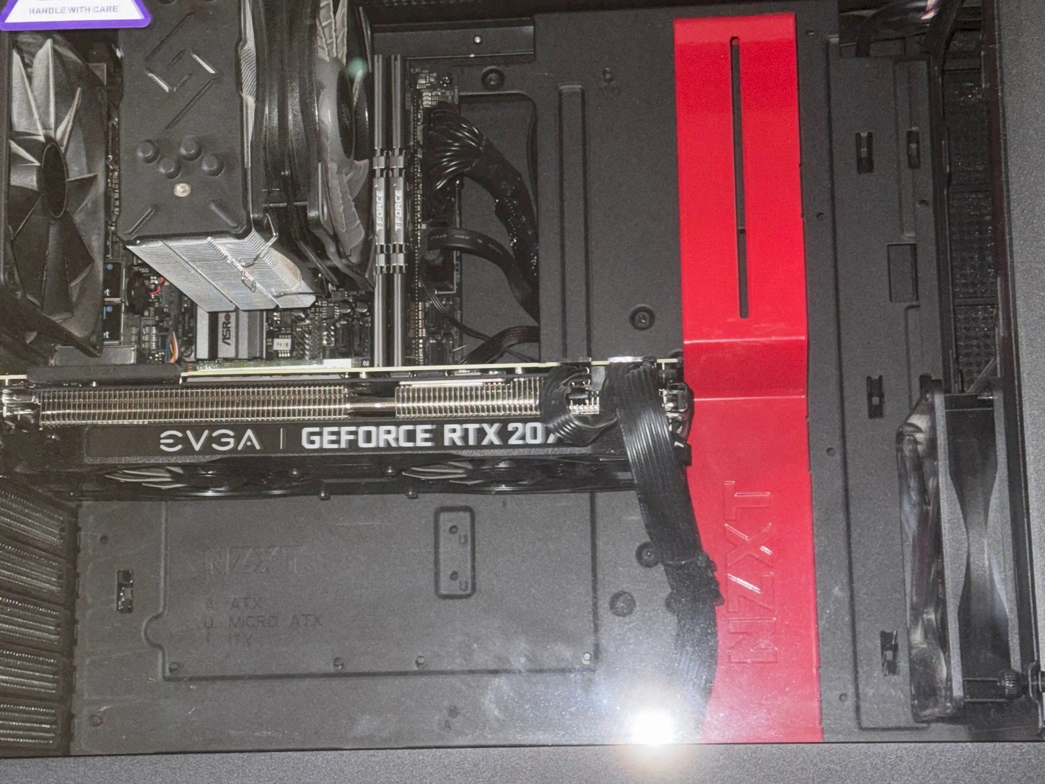 Gaming PC - 2070 Super, Intel i5-9600k, 16 GB RAM 3000 MHz, Intel 660p 1TB SSD