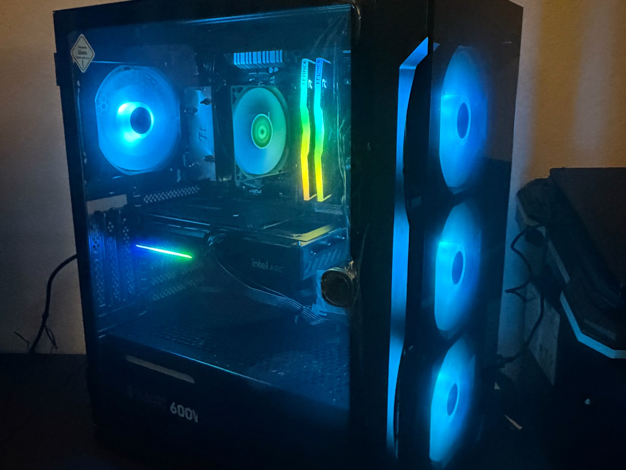 Gaming PC: Ryzen 7 5800X | Intel Arc B580 12GB | 32GB RAM | 1.25TB SSD | Wi-Fi